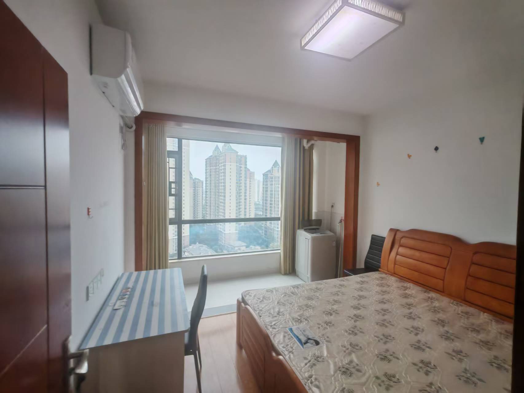 华晨御园  2室2厅2卫    42.8万室内图