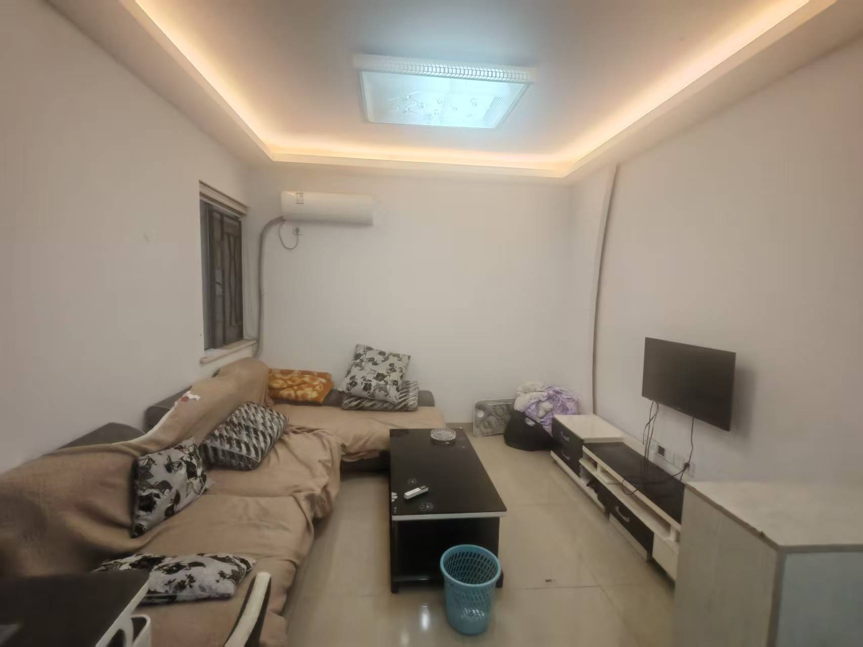 华晨御园  2室2厅2卫    42.8万室内图