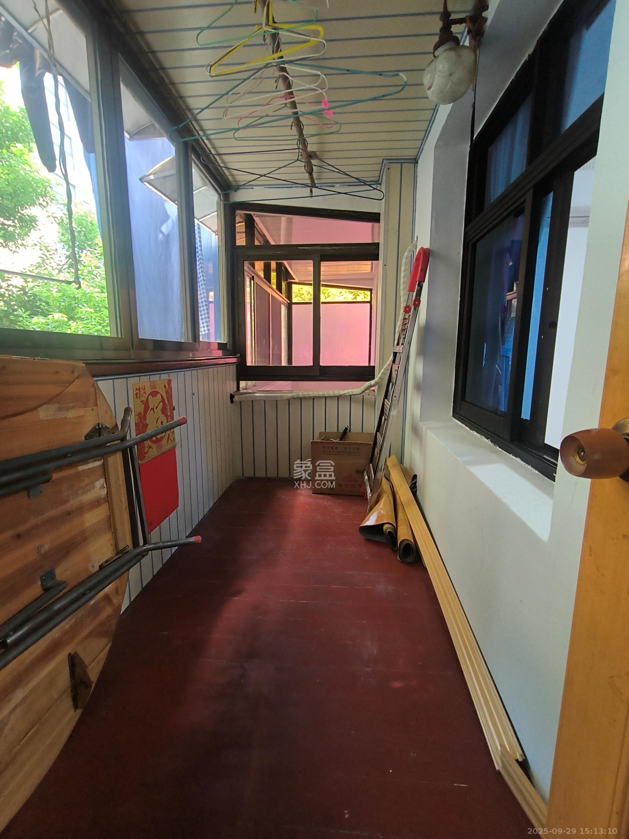 马家冲社区（马家冲小区）  3室2厅1卫    2500.0元/月室内图