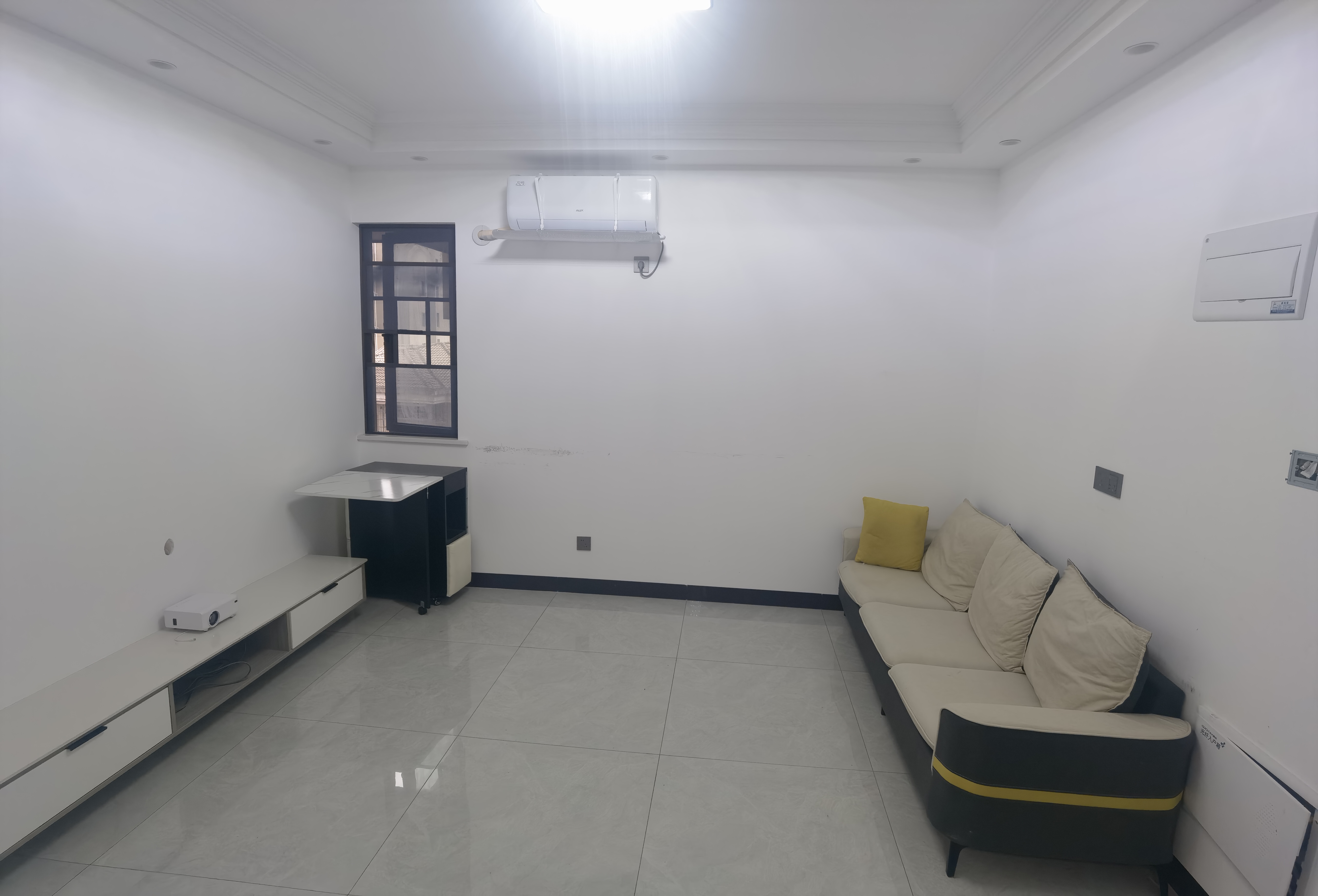 尚东金河湾 2室1厅1卫 2200.0元/月 尚东金河湾 2室1厅1卫 2200.0元/月户型图