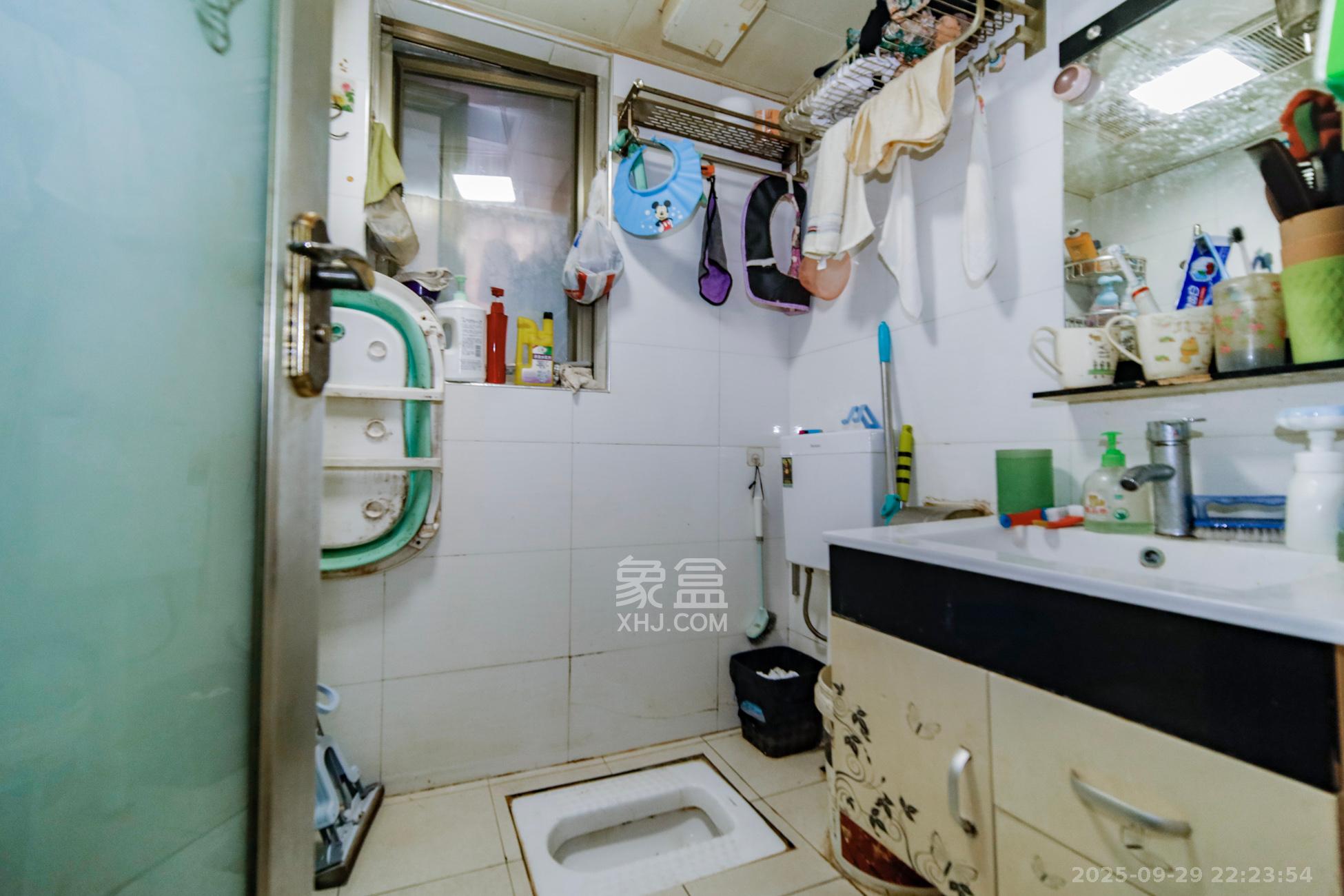 珈鼎城（泊富骊庭）  3室2厅1卫    62.8万卫生间