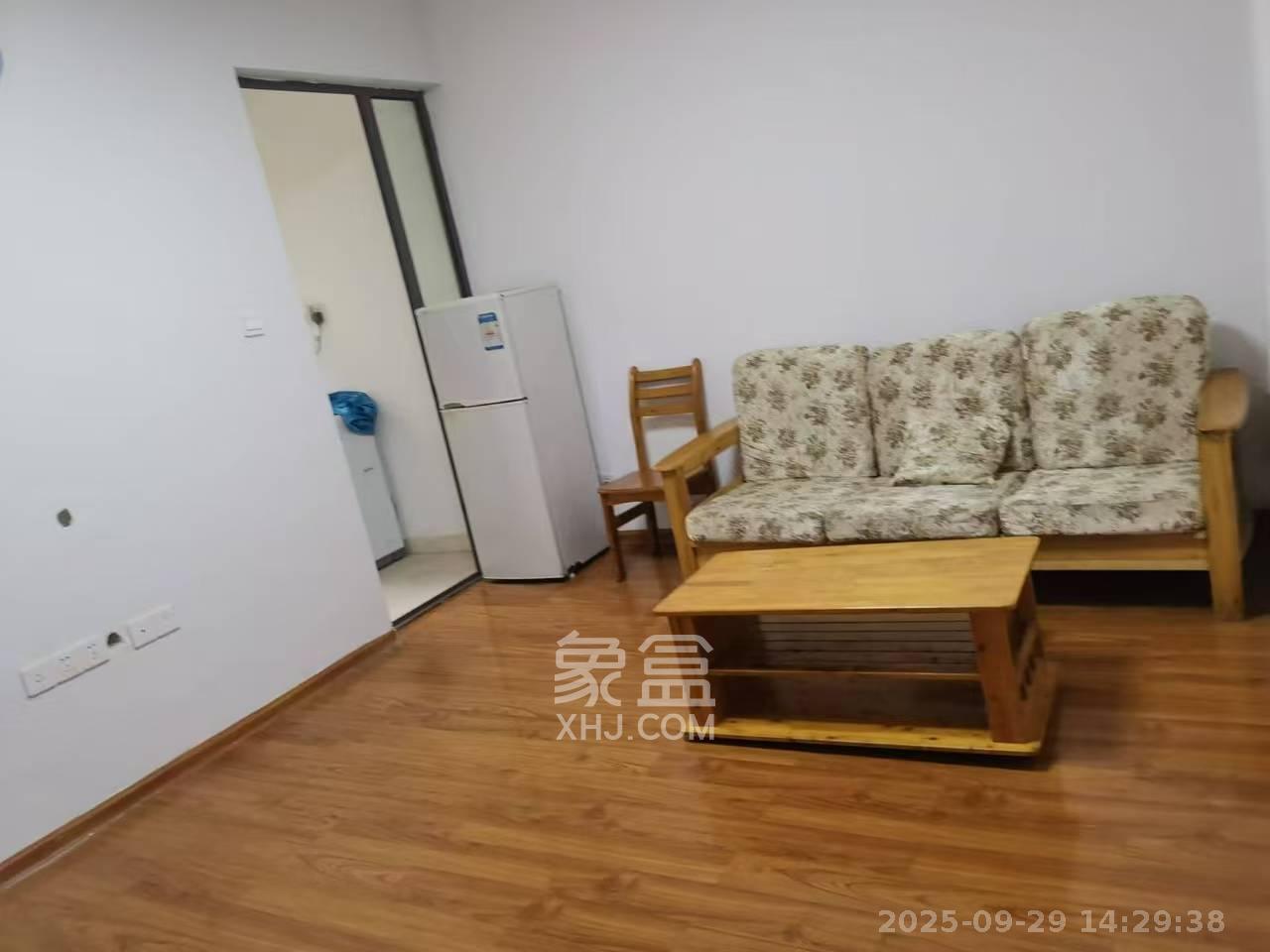 湘府东苑  1室1厅1卫   1700.00元/月室内图
