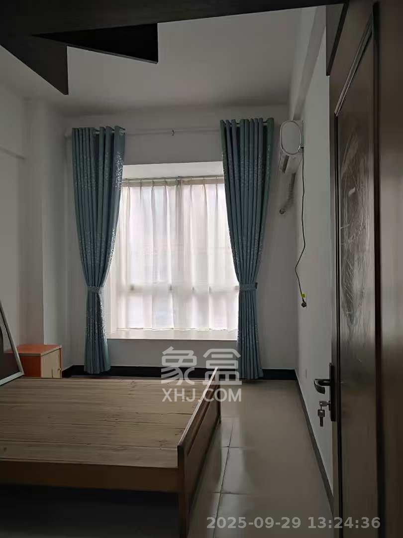 富绿新村 2室1厅1卫 1500.0元/月 富绿新村 2室1厅1卫 1500.0元/月室内图