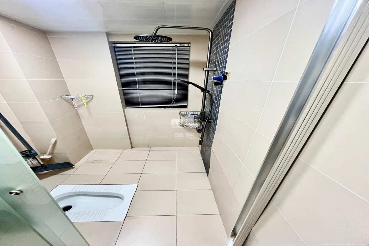 海洋半岛(月珑湾) 3室2厅2卫 2500.00元/月 海洋半岛(月珑湾) 3室2厅2卫 2500.00元/月室内图