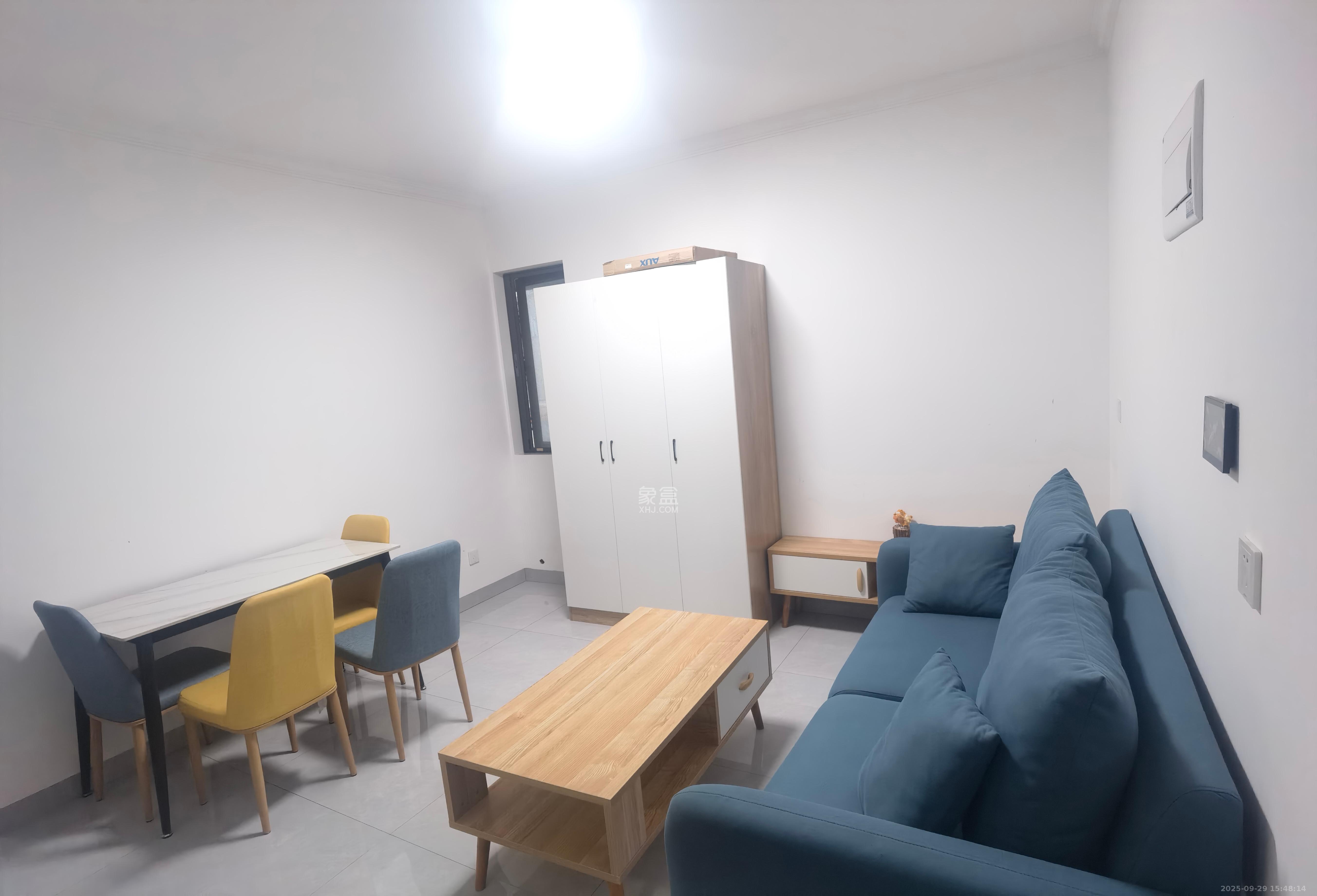 尚东金河湾 2室1厅1卫 2200.0元/月 尚东金河湾 2室1厅1卫 2200.0元/月室内图