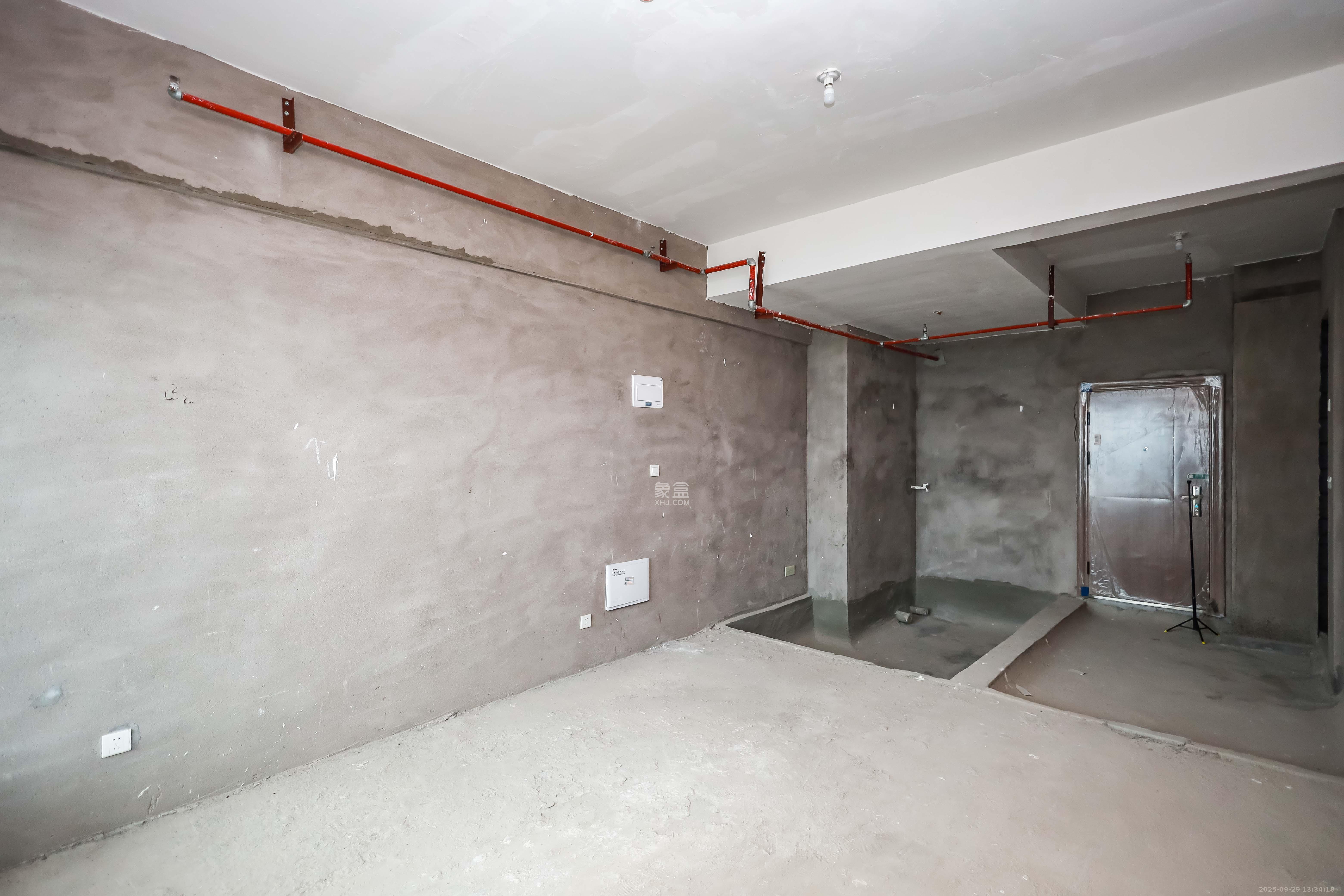 长房时代小镇 1室1厅1卫 19.8万 长房时代小镇 1室1厅1卫 19.8万卧室