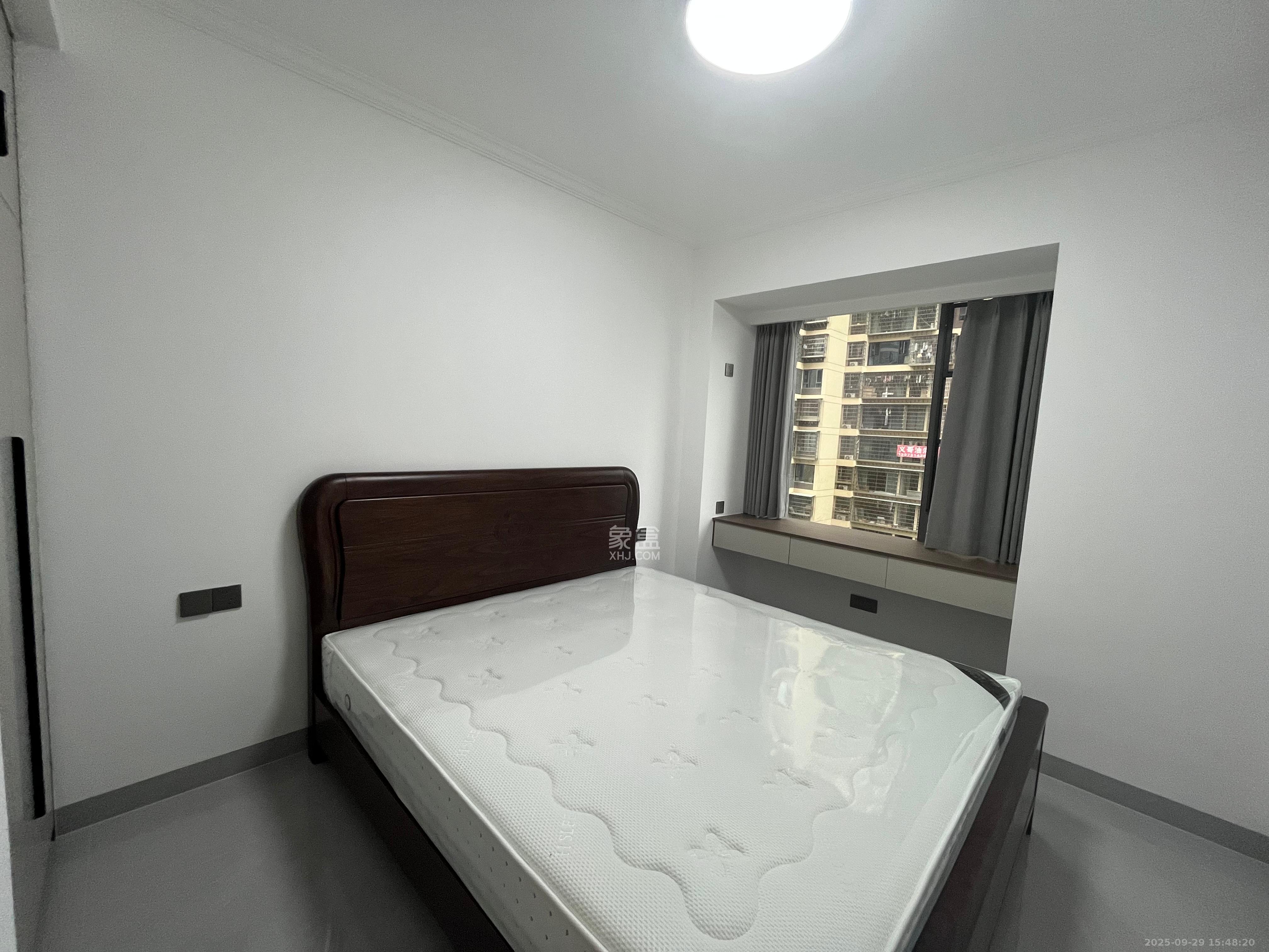 桥头家园二期(桥头家苑二期) 3室1厅1卫 2300.0元/月 桥头家园二期(桥头家苑二期) 3室1厅1卫 2300.0元/月室内图