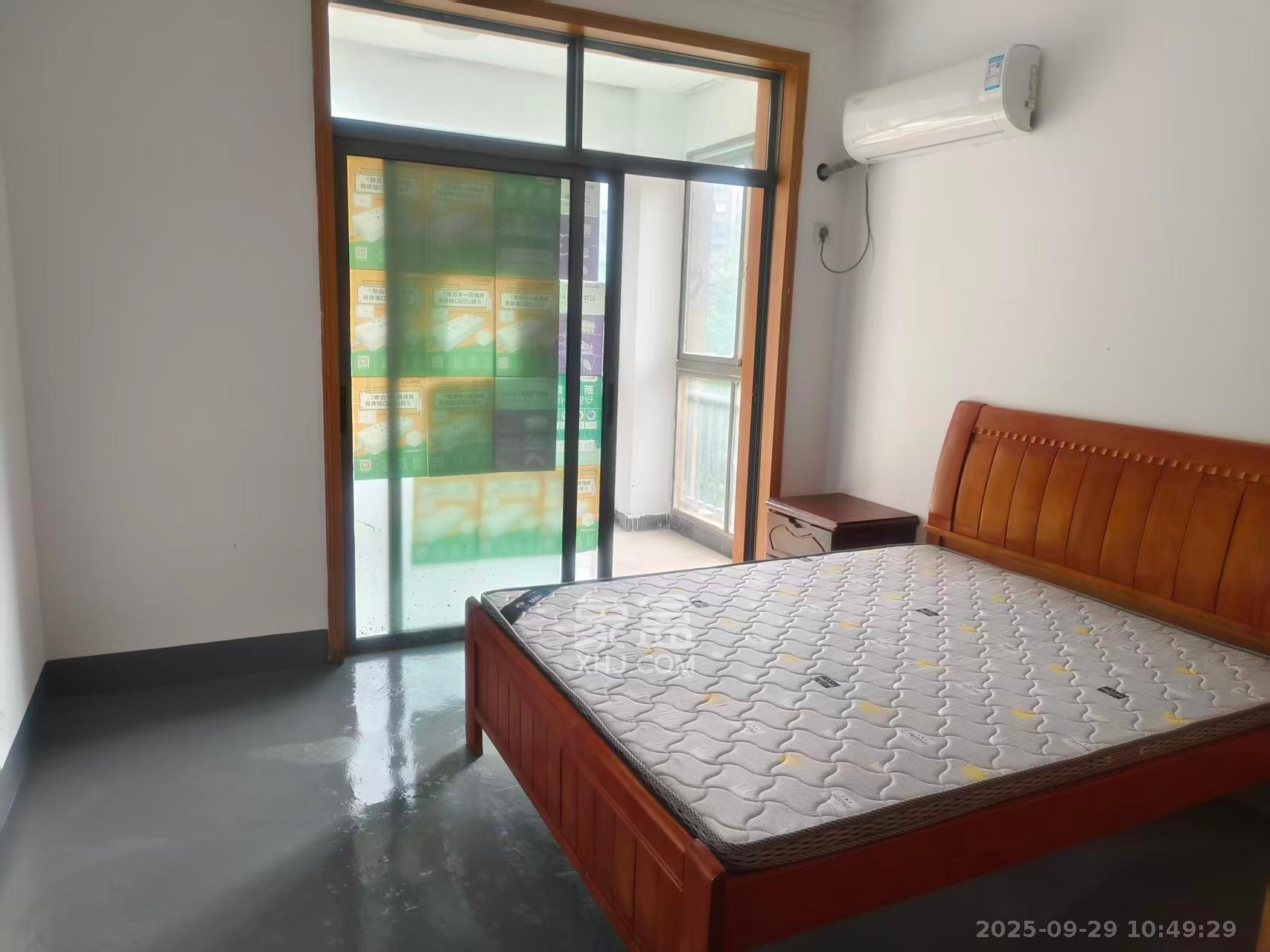 上海城小区 2室2厅1卫 1700.0元/月 上海城小区 2室2厅1卫 1700.0元/月室内图