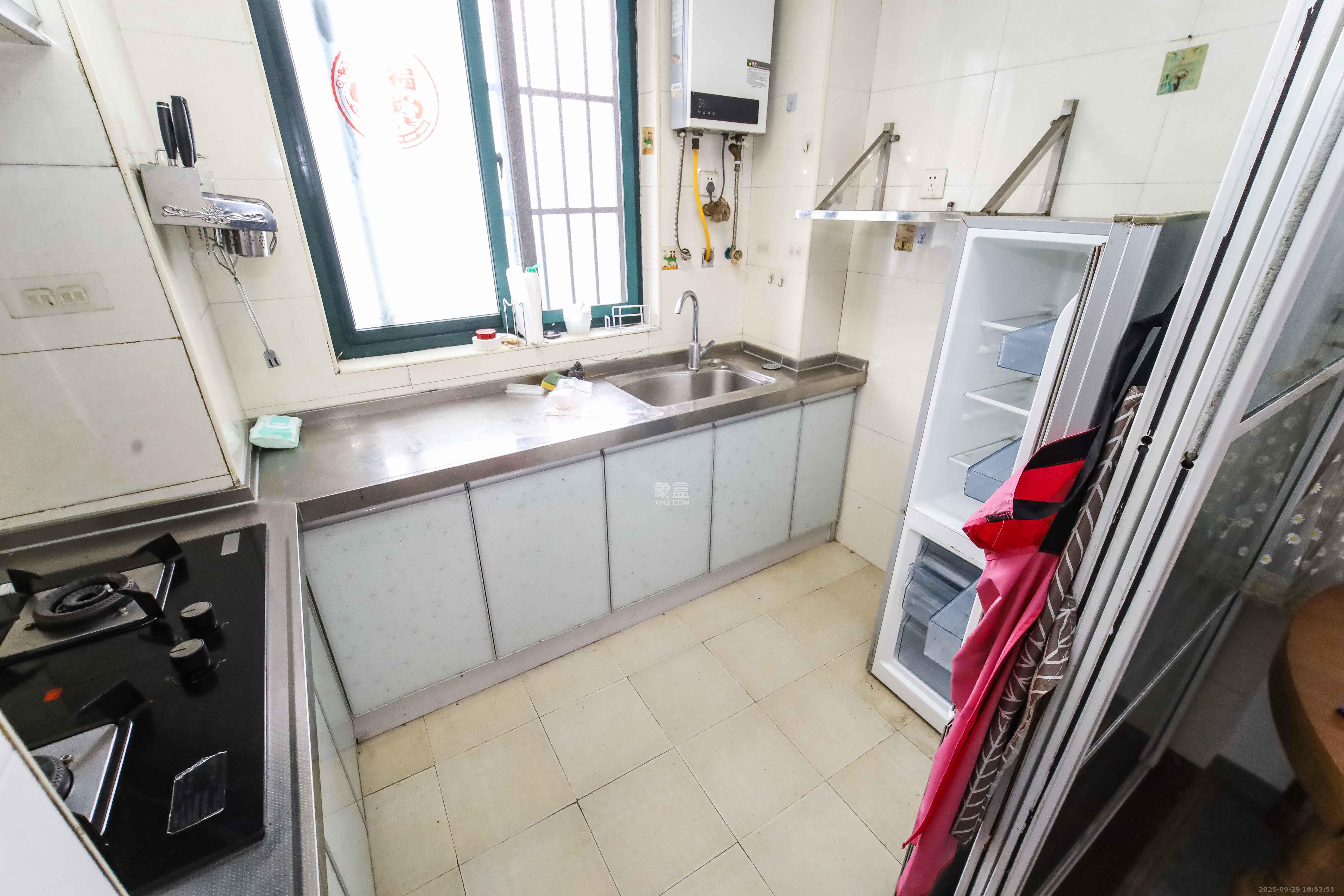 东玺门  3室2厅1卫    75.8万 东玺门  3室2厅1卫    75.8万厨房