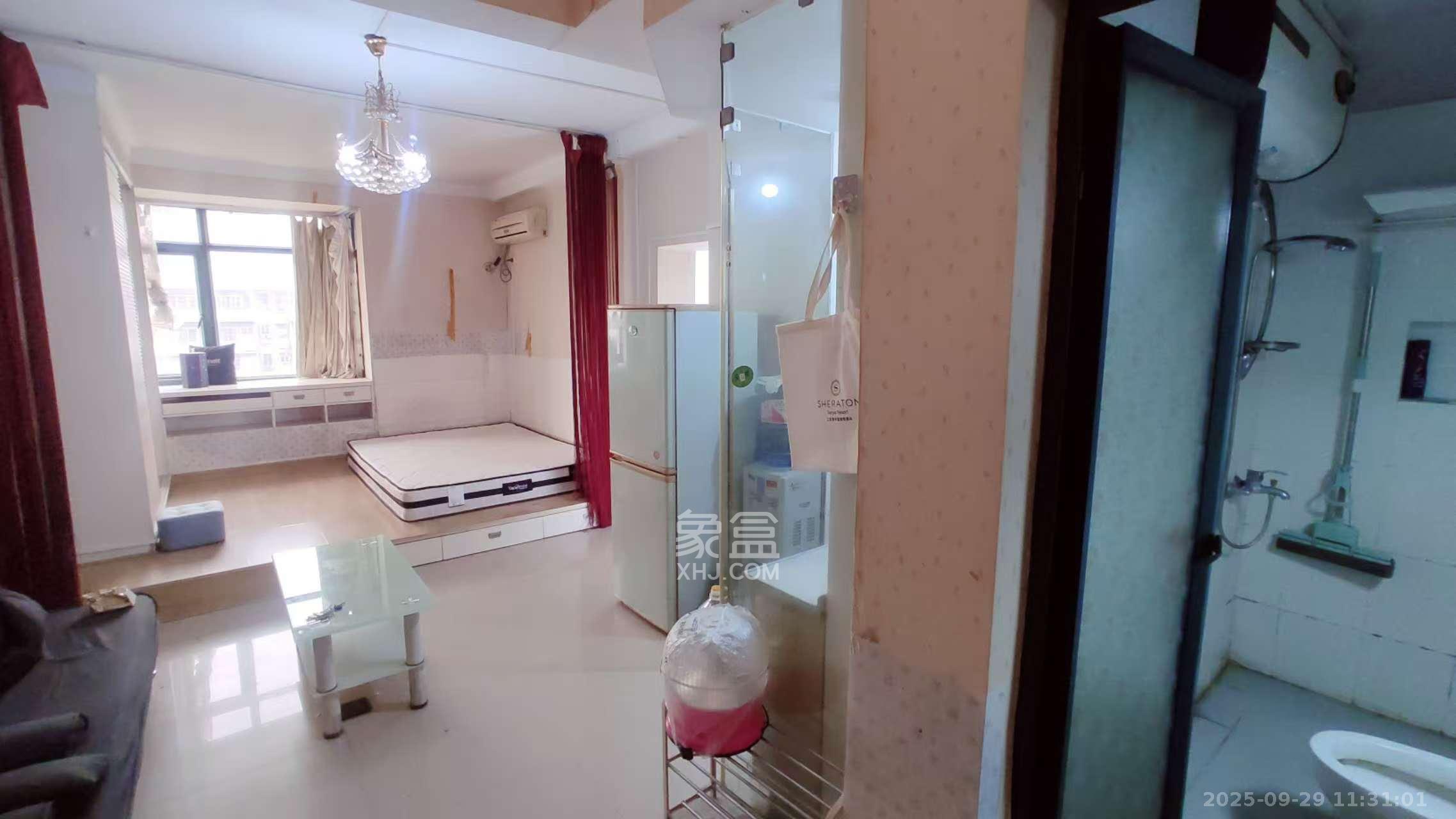 中江国际花城 1室1厅1卫 1350.0元/月 中江国际花城 1室1厅1卫 1350.0元/月室内图