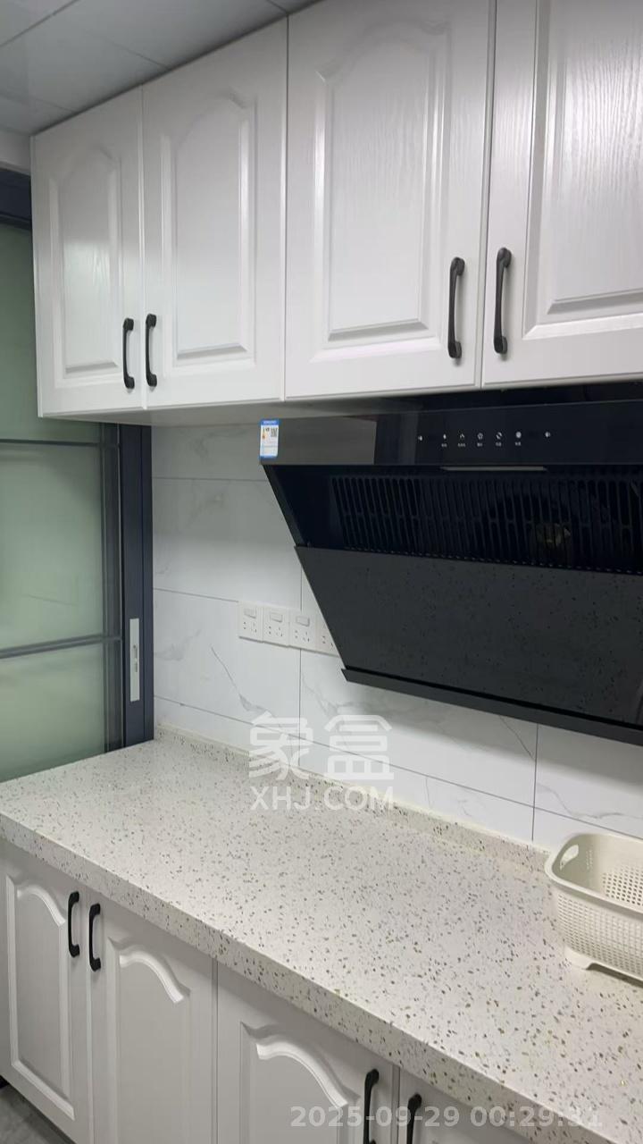 钱隆世家  1室1厅1卫   1500.00元/月室内图