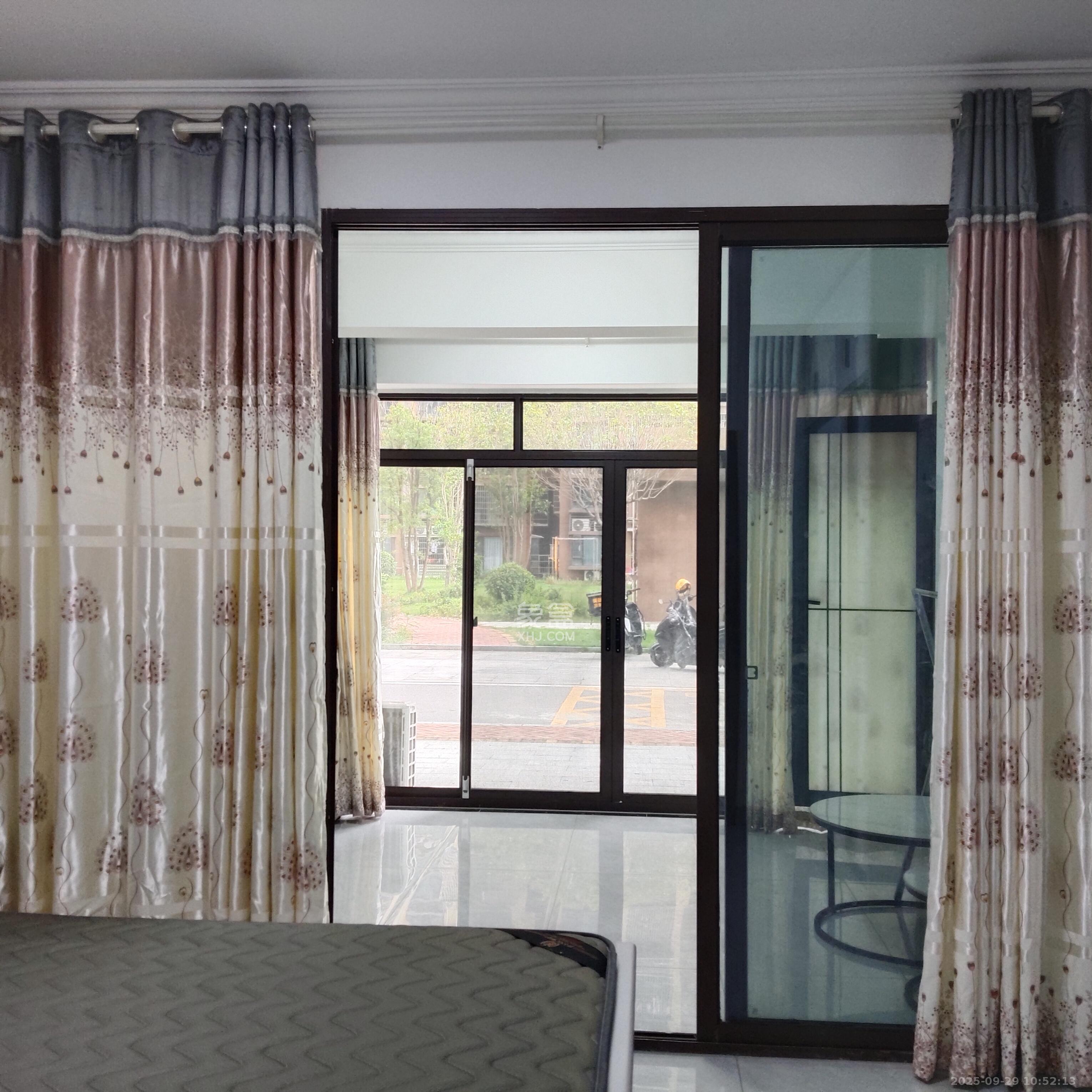 和润园三期  1室1厅1卫    1800.0元/月室内图