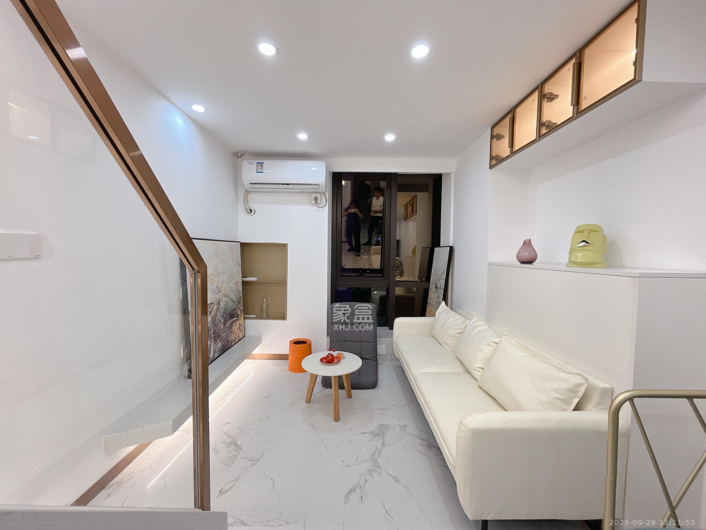 珠江花城好世界 2室1厅1卫 2000.0元/月 珠江花城好世界 2室1厅1卫 2000.0元/月室内图