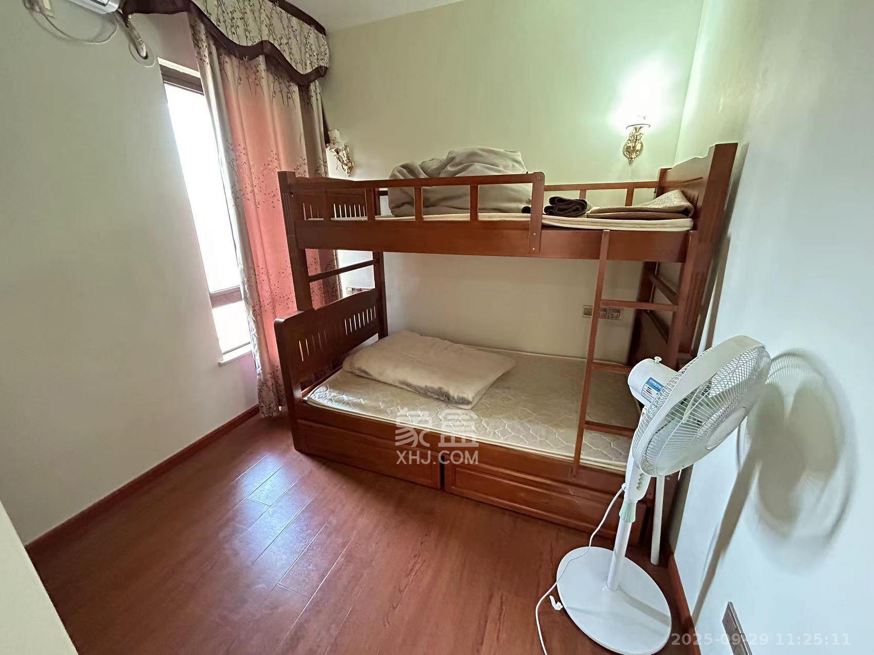 华润橡树湾  3室2厅1卫    2200.0元/月室内图