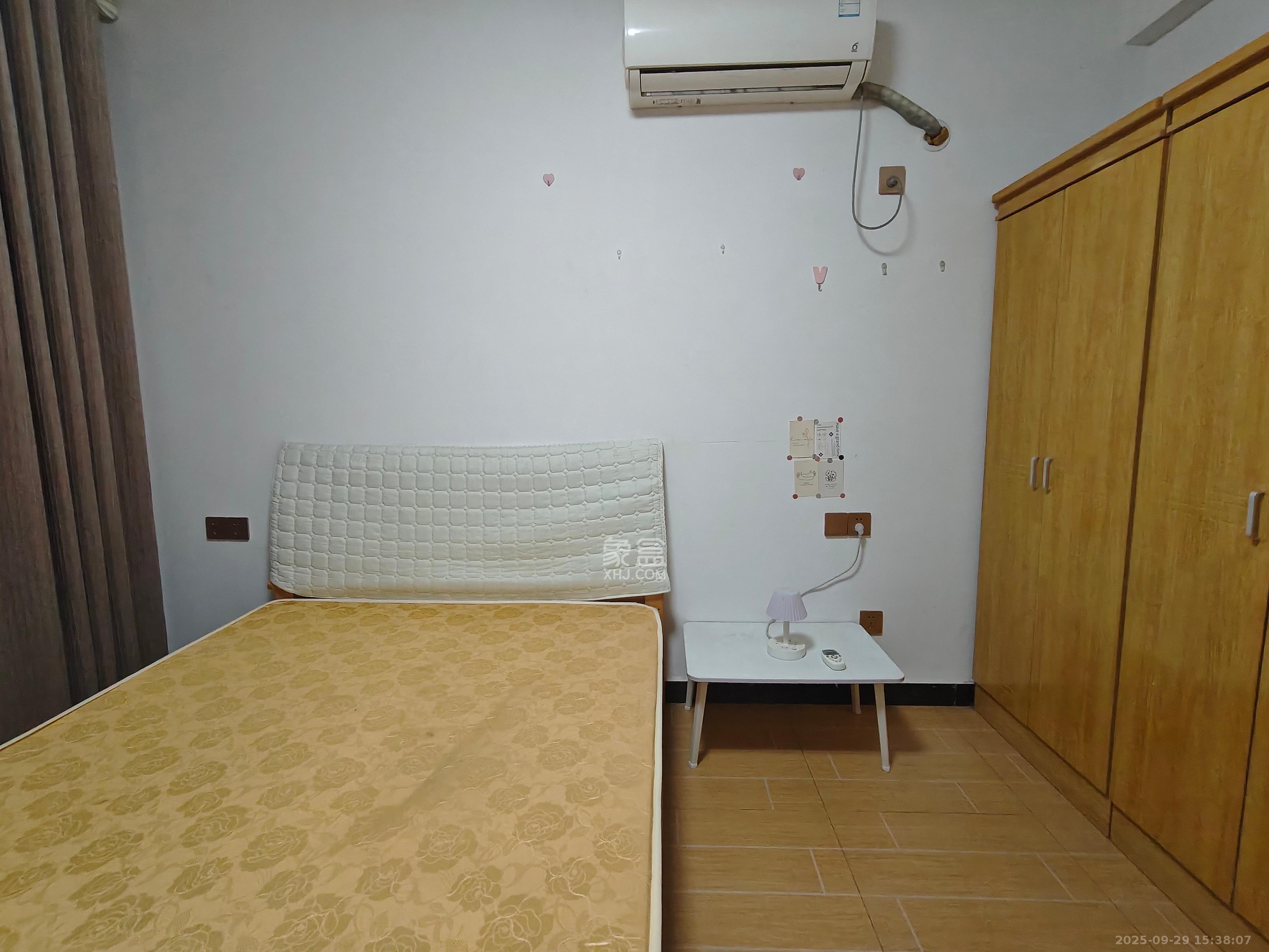 筑梦星园  3室2厅1卫    1700.0元/月室内图