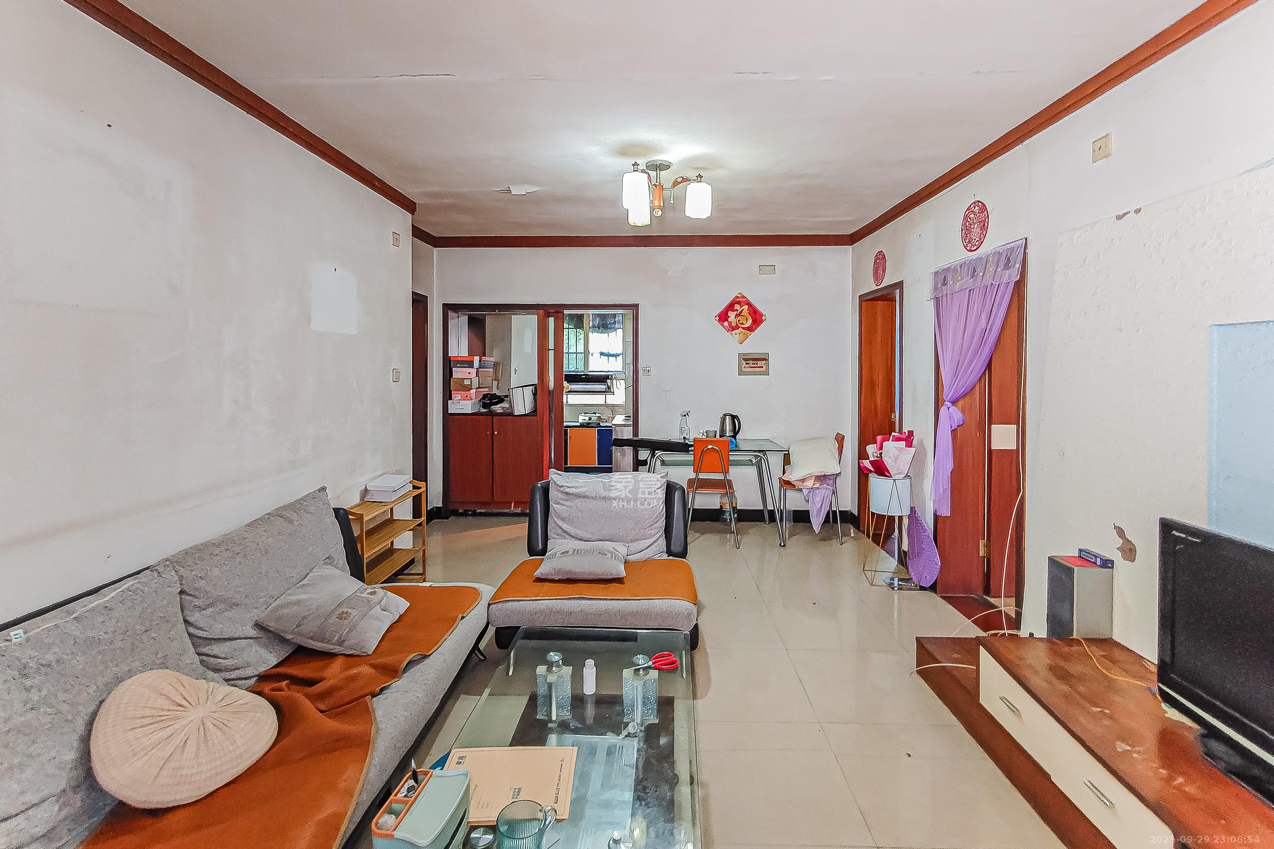 广厦新村 2室1厅1卫 35.0万 广厦新村 2室1厅1卫 35.0万客厅