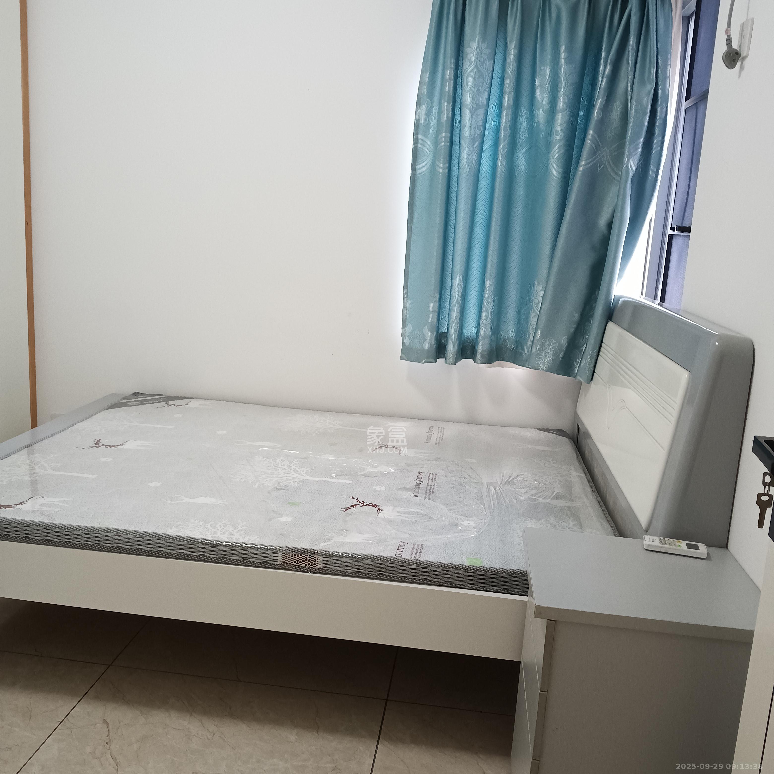 恒基凯旋门三期  3室2厅1卫    2200.0元/月室内图