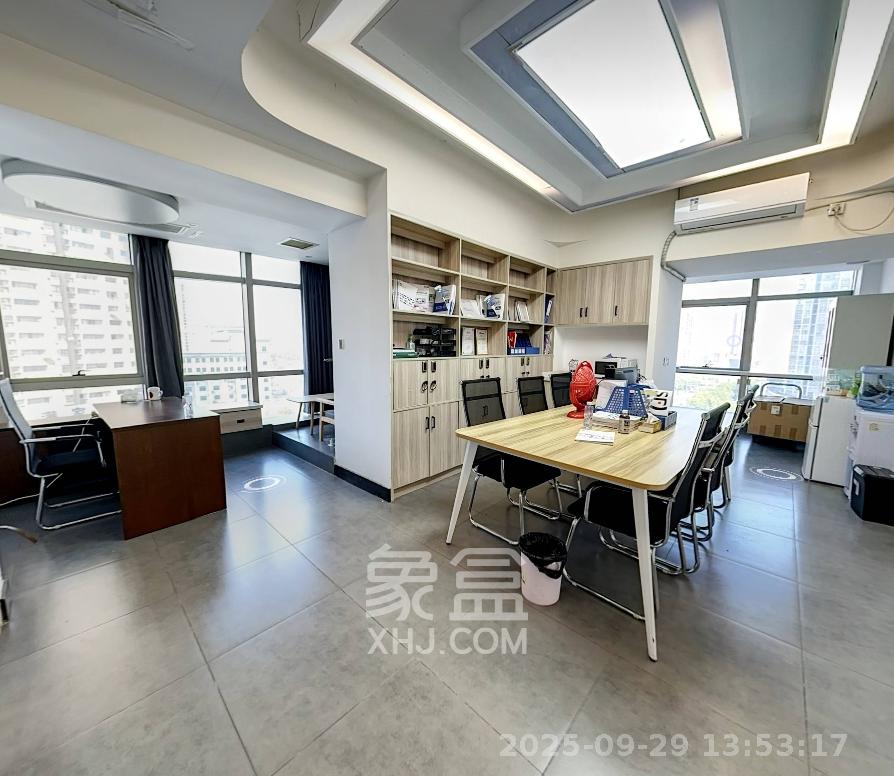 奥克斯广场 1室1厅1卫 2400.0元/月 奥克斯广场 1室1厅1卫 2400.0元/月户型图