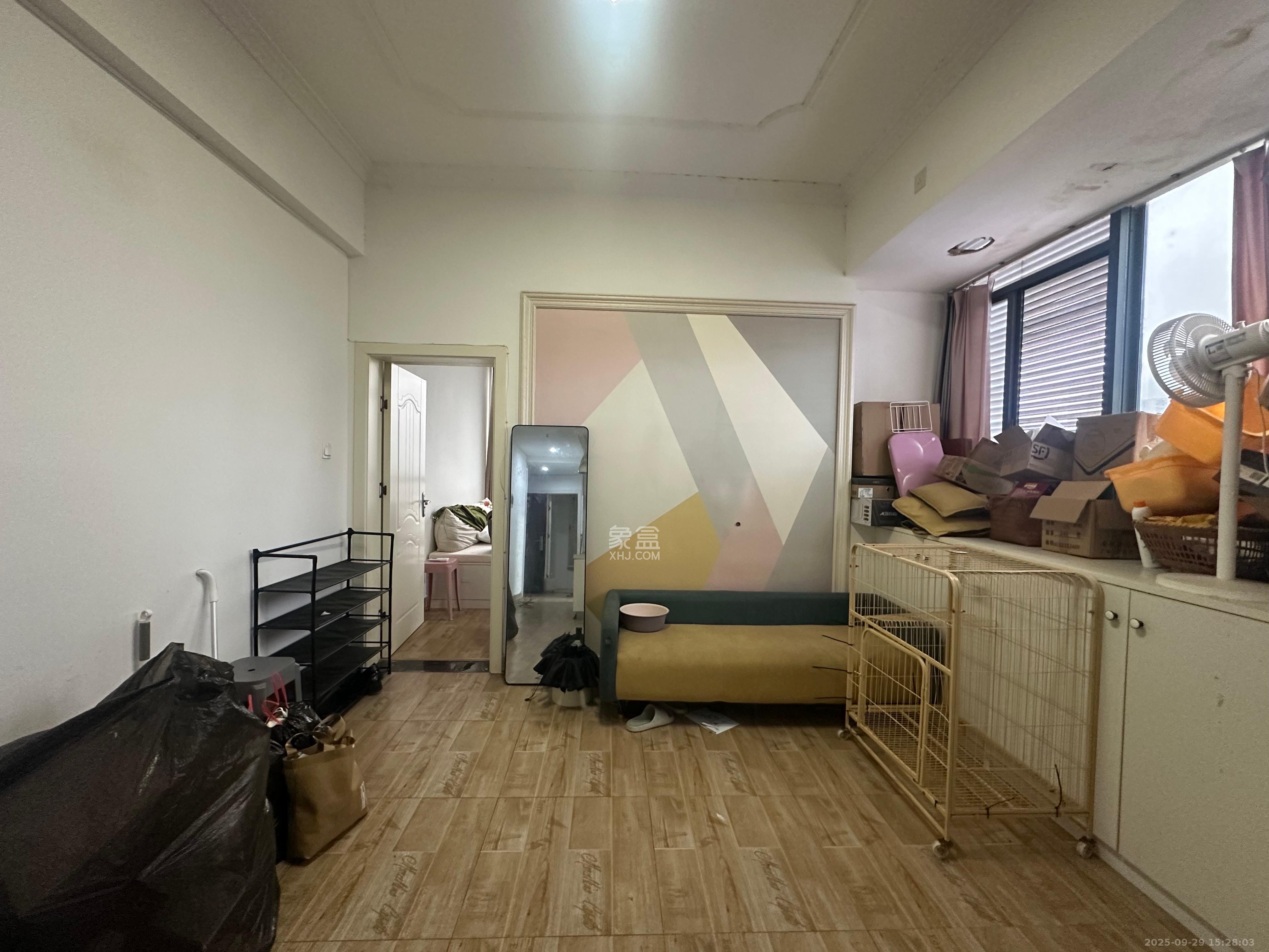 YO领域(领御大厦) 2室1厅1卫 2700.0元/月 YO领域(领御大厦) 2室1厅1卫 2700.0元/月室内图