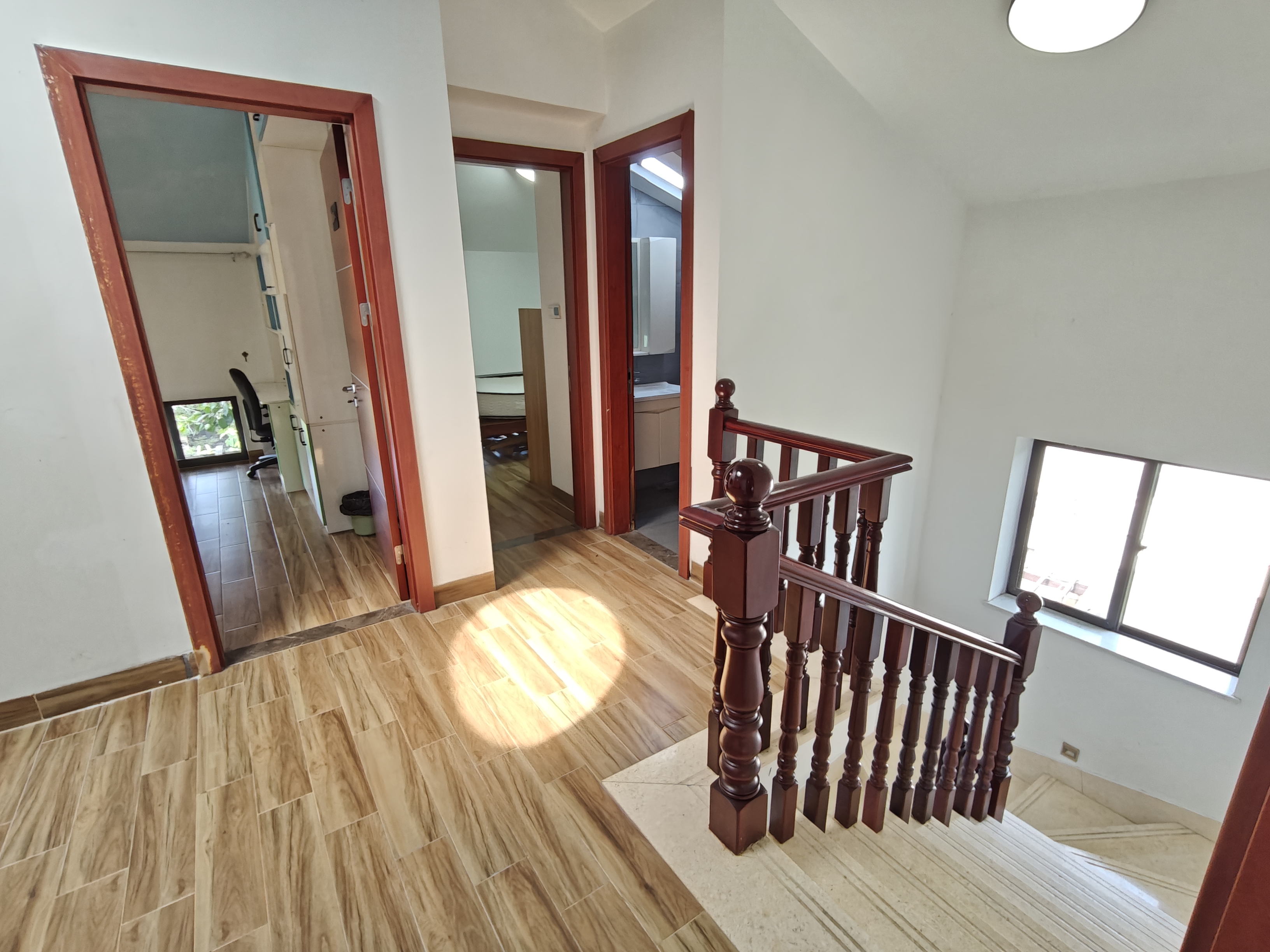 恒大海口文化旅游城 8室3厅6卫 15000.0元/月 恒大海口文化旅游城 8室3厅6卫 15000.0元/月室内图