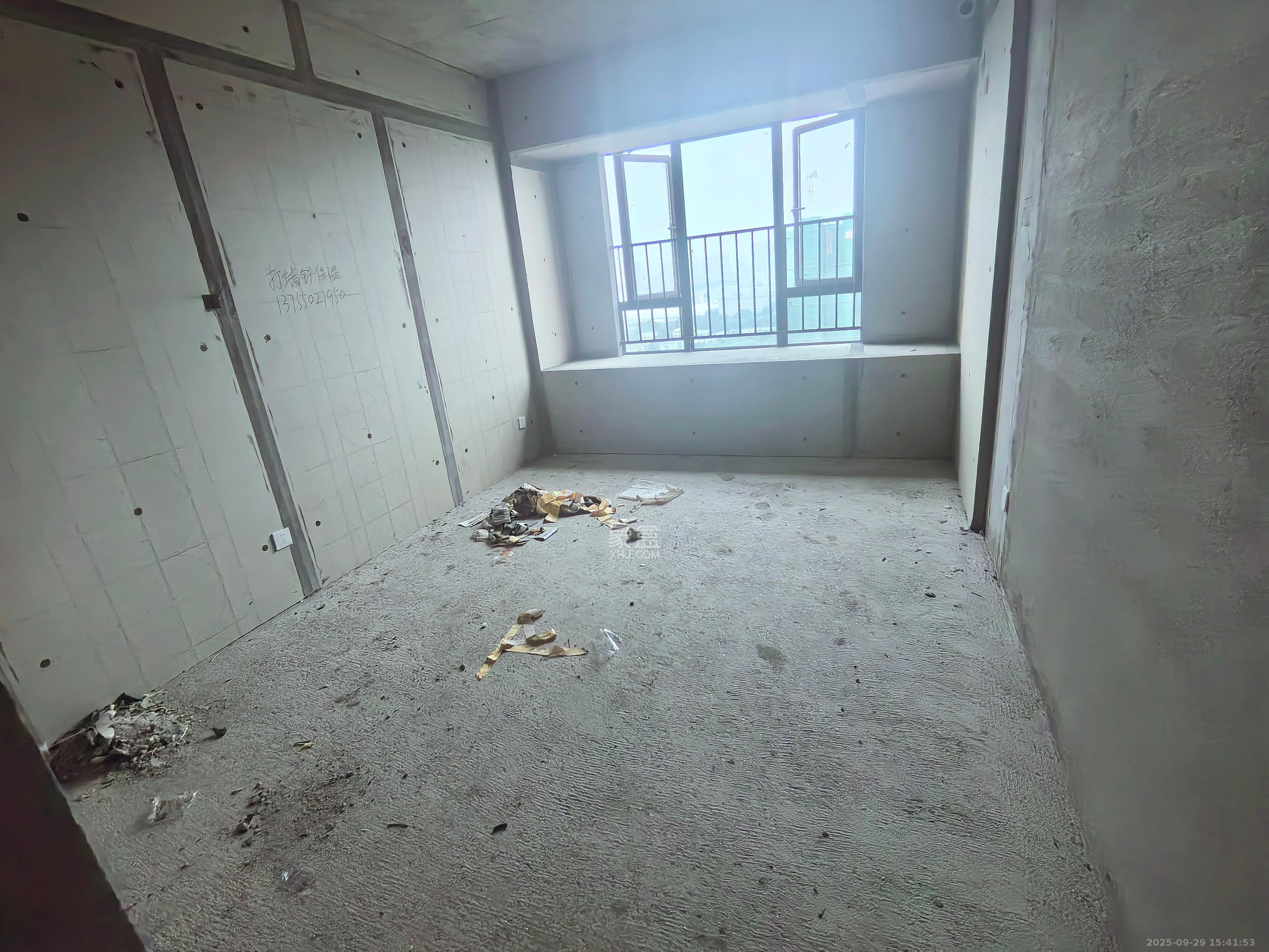 兴进珺府  4室2厅2卫    1200.0元/月 兴进珺府  4室2厅2卫    1200.0元/月室内图