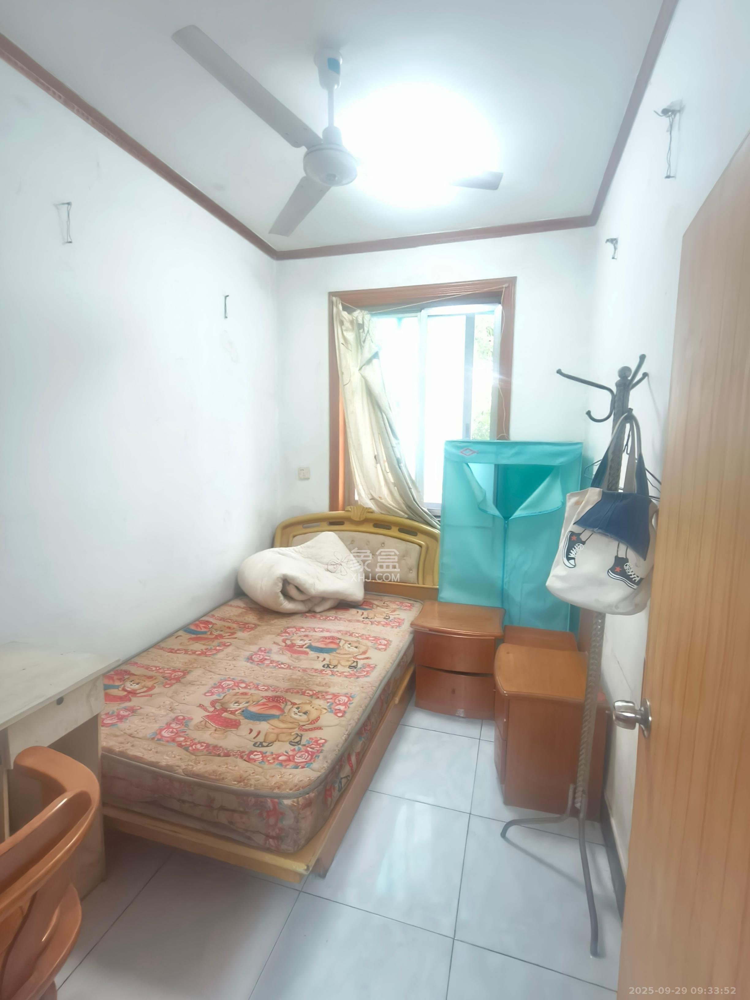 市直属机关宿舍 3室1厅1卫 1400.0元/月 市直属机关宿舍 3室1厅1卫 1400.0元/月室内图