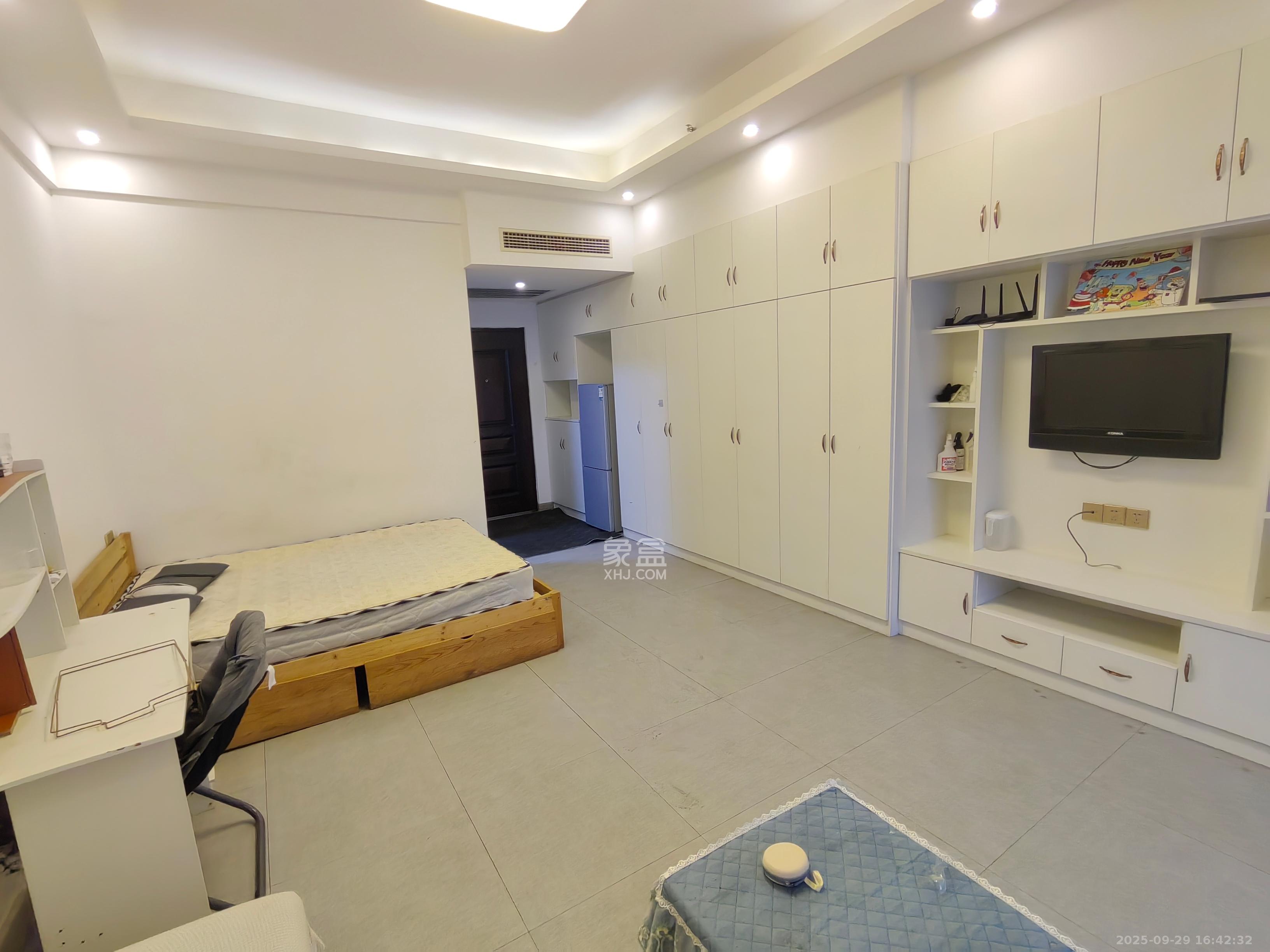 中茂城 1室0厅1卫 1200.0元/月 中茂城 1室0厅1卫 1200.0元/月室内图