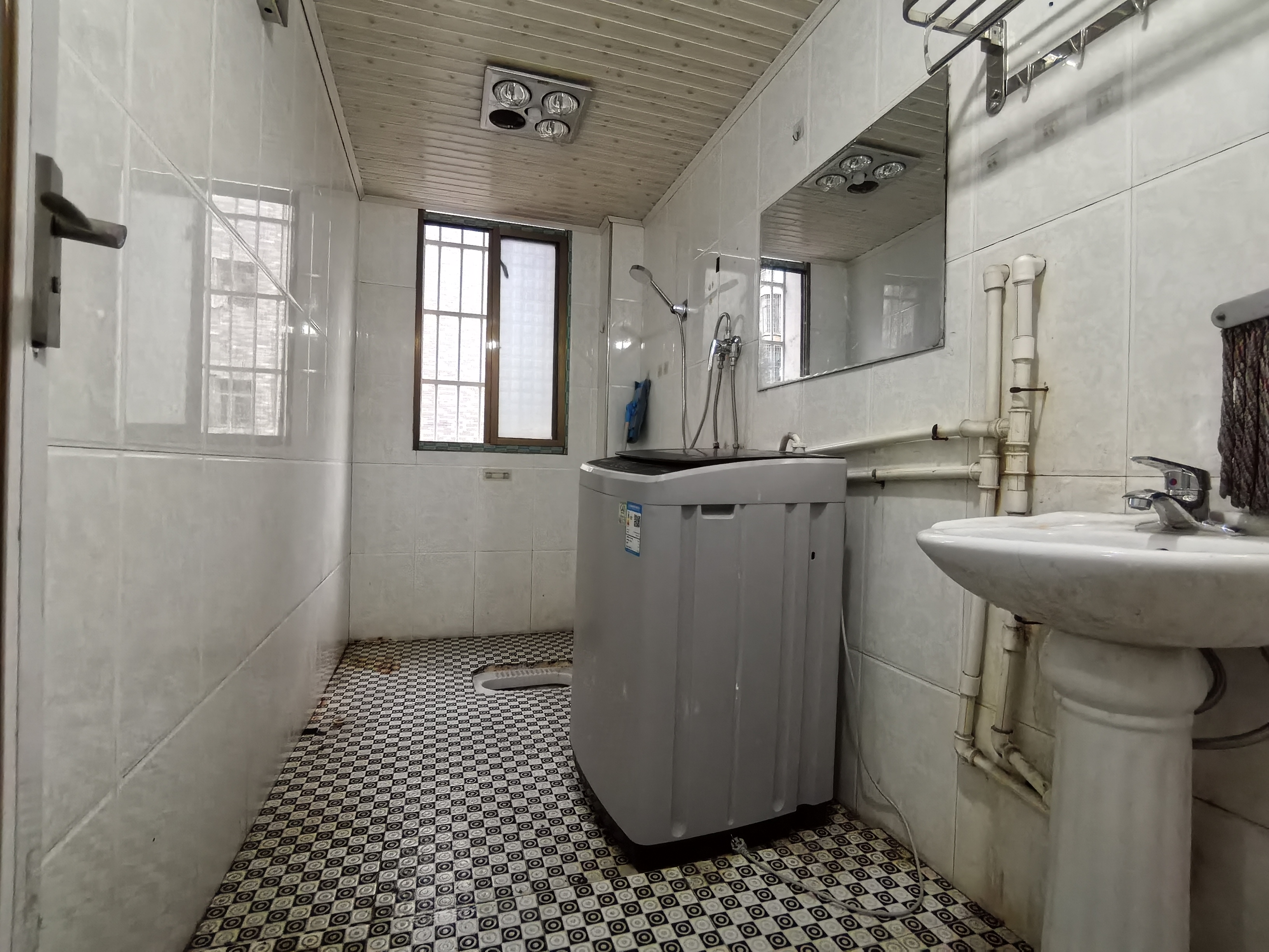 福源小区 2室2厅1卫 800.00元/月 福源小区 2室2厅1卫 800.00元/月室内图