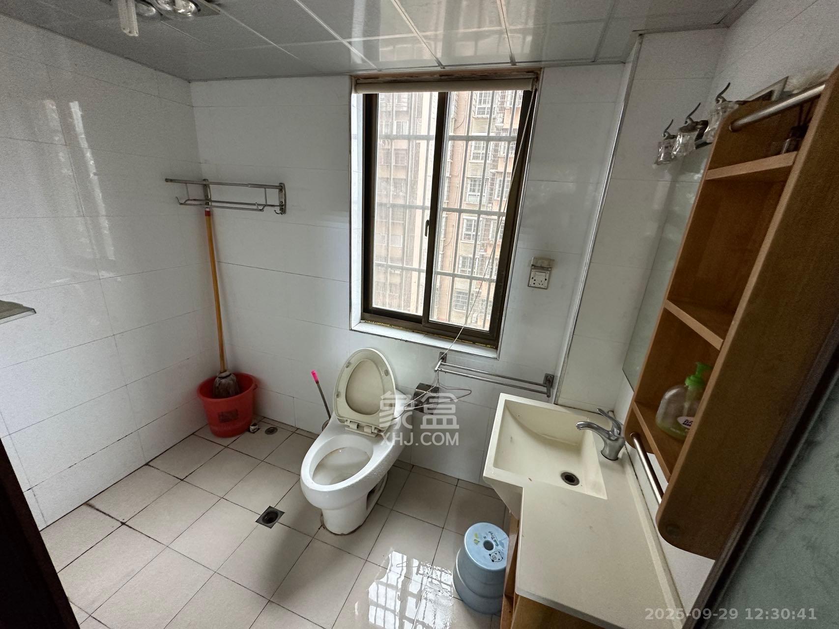 湘核佳苑  1室1厅1卫    1500.0元/月室内图