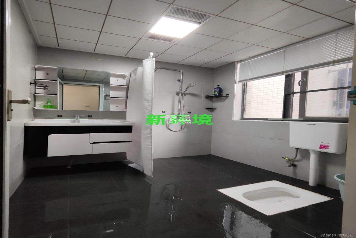 御花园 3室2厅2卫 2000.0元/月 御花园 3室2厅2卫 2000.0元/月室内图