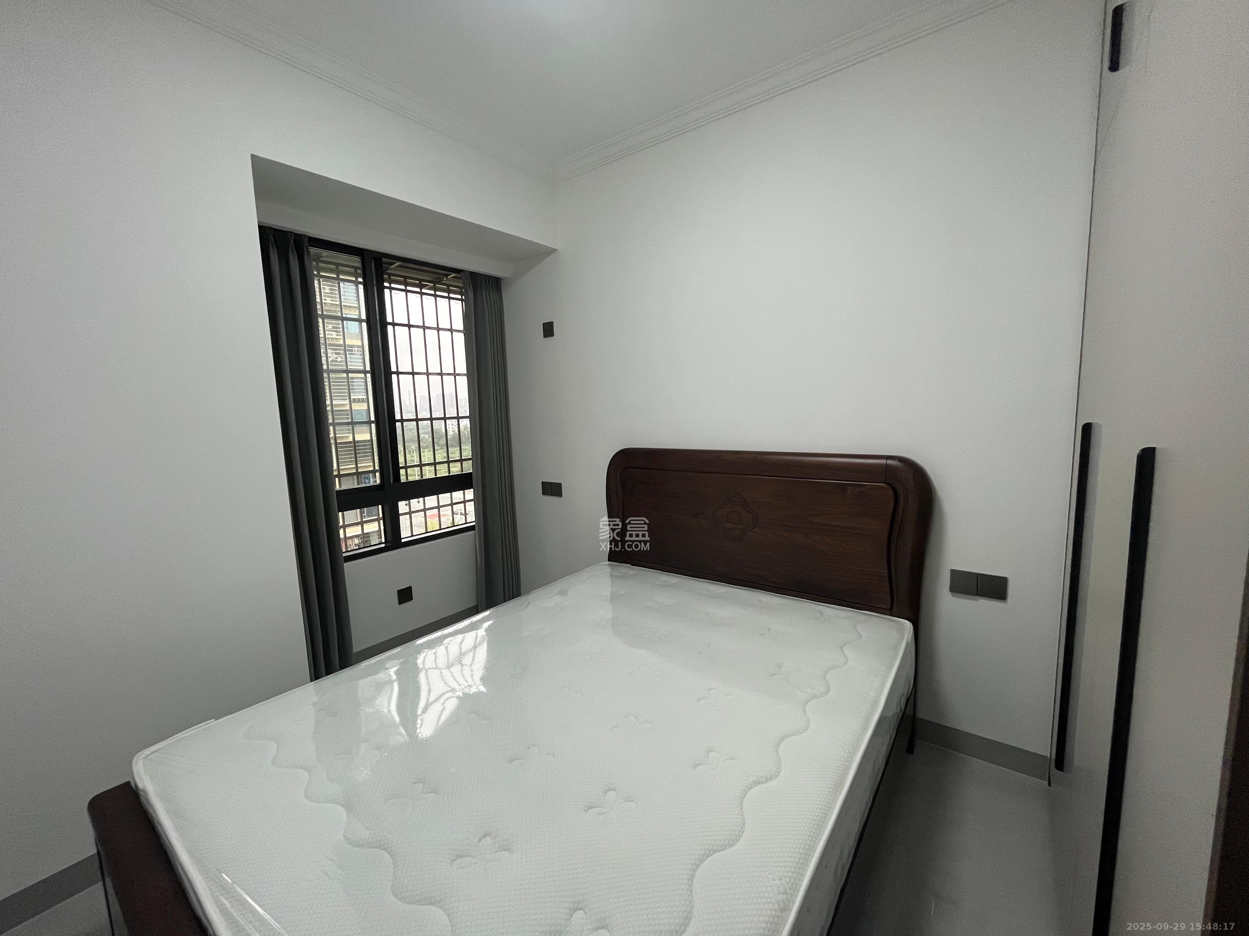 桥头家园二期(桥头家苑二期) 3室1厅1卫 2300.0元/月 桥头家园二期(桥头家苑二期) 3室1厅1卫 2300.0元/月室内图