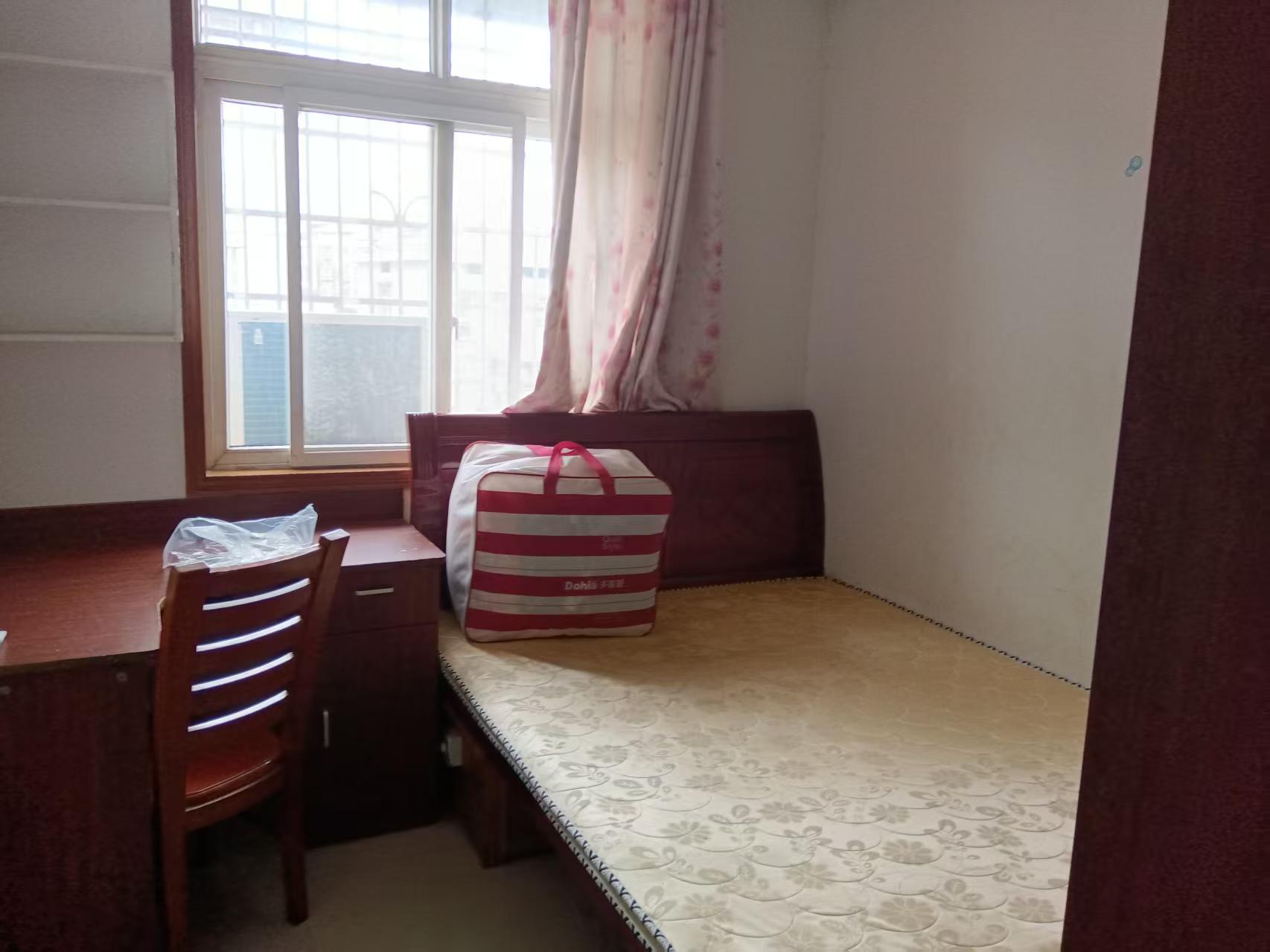 梓瑞小区  2室2厅1卫    29.8万 梓瑞小区  2室2厅1卫    29.8万室内图