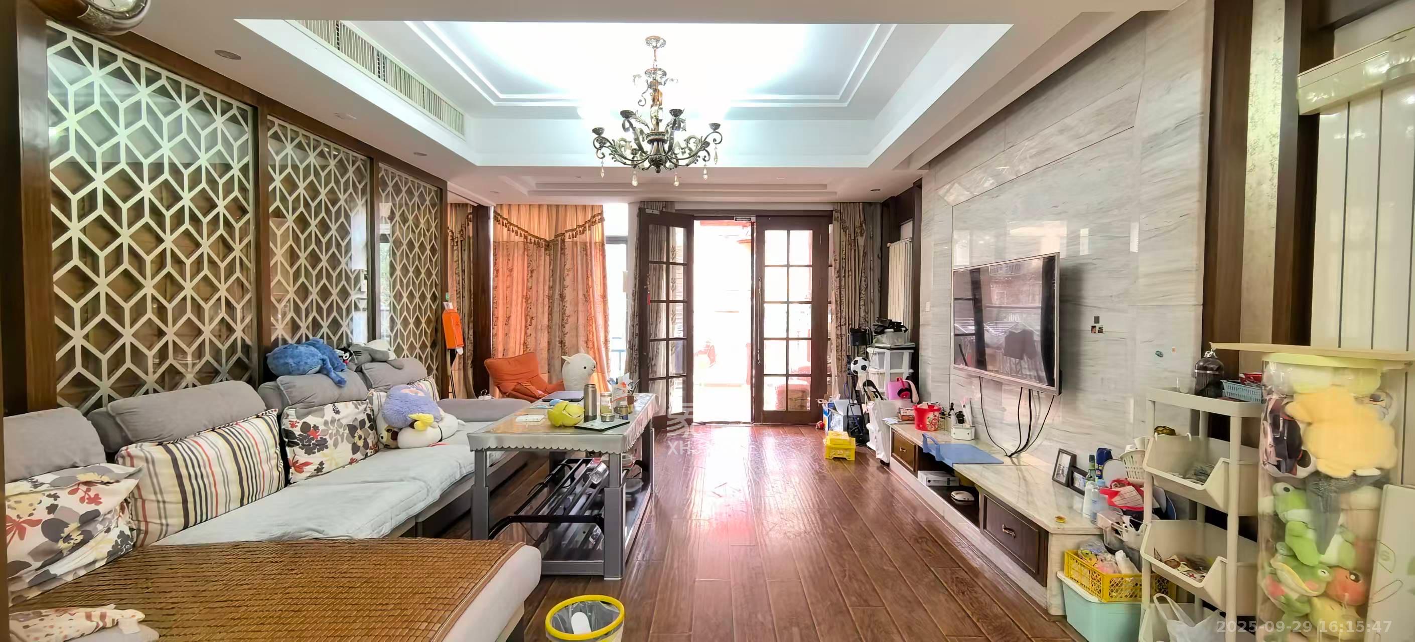 中建芙蓉和苑 4室2厅2卫 6000.0元/月 中建芙蓉和苑 4室2厅2卫 6000.0元/月室内图