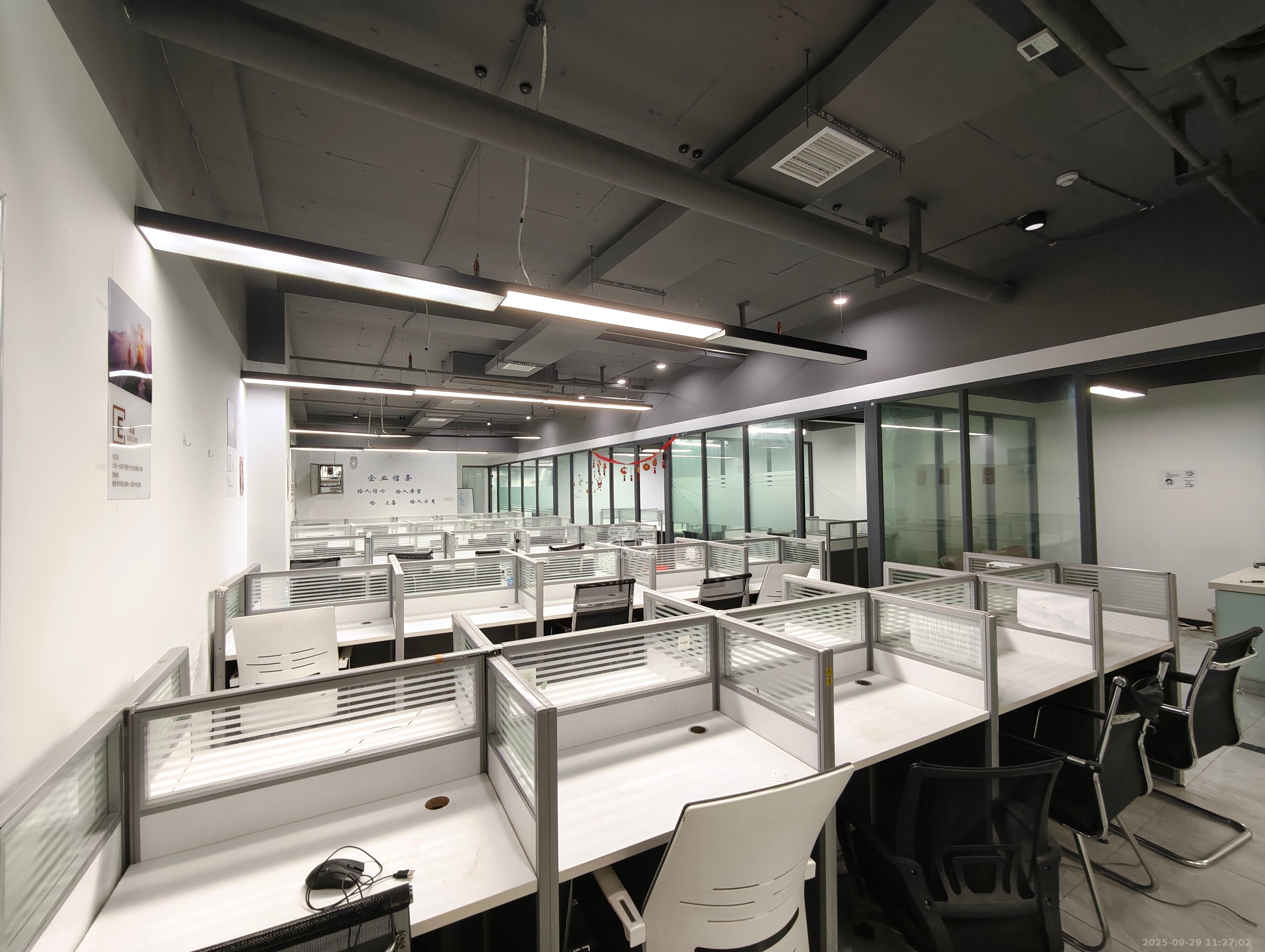 兴工国际产业园 3室1厅0卫 7200.0元/月 兴工国际产业园 3室1厅0卫 7200.0元/月室内图