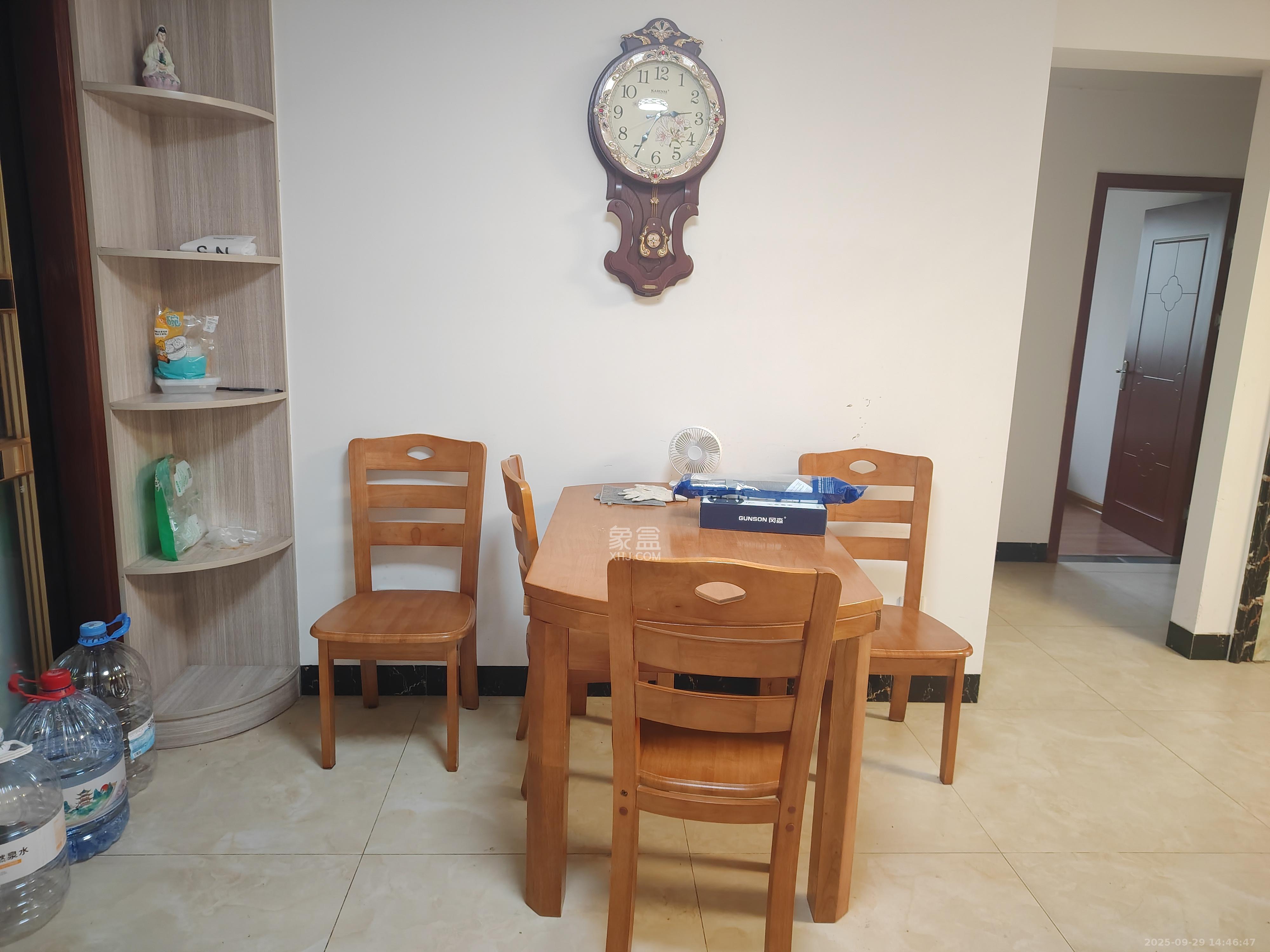 谷山乐园三期 3室2厅1卫 1900.0元/月 谷山乐园三期 3室2厅1卫 1900.0元/月室内图