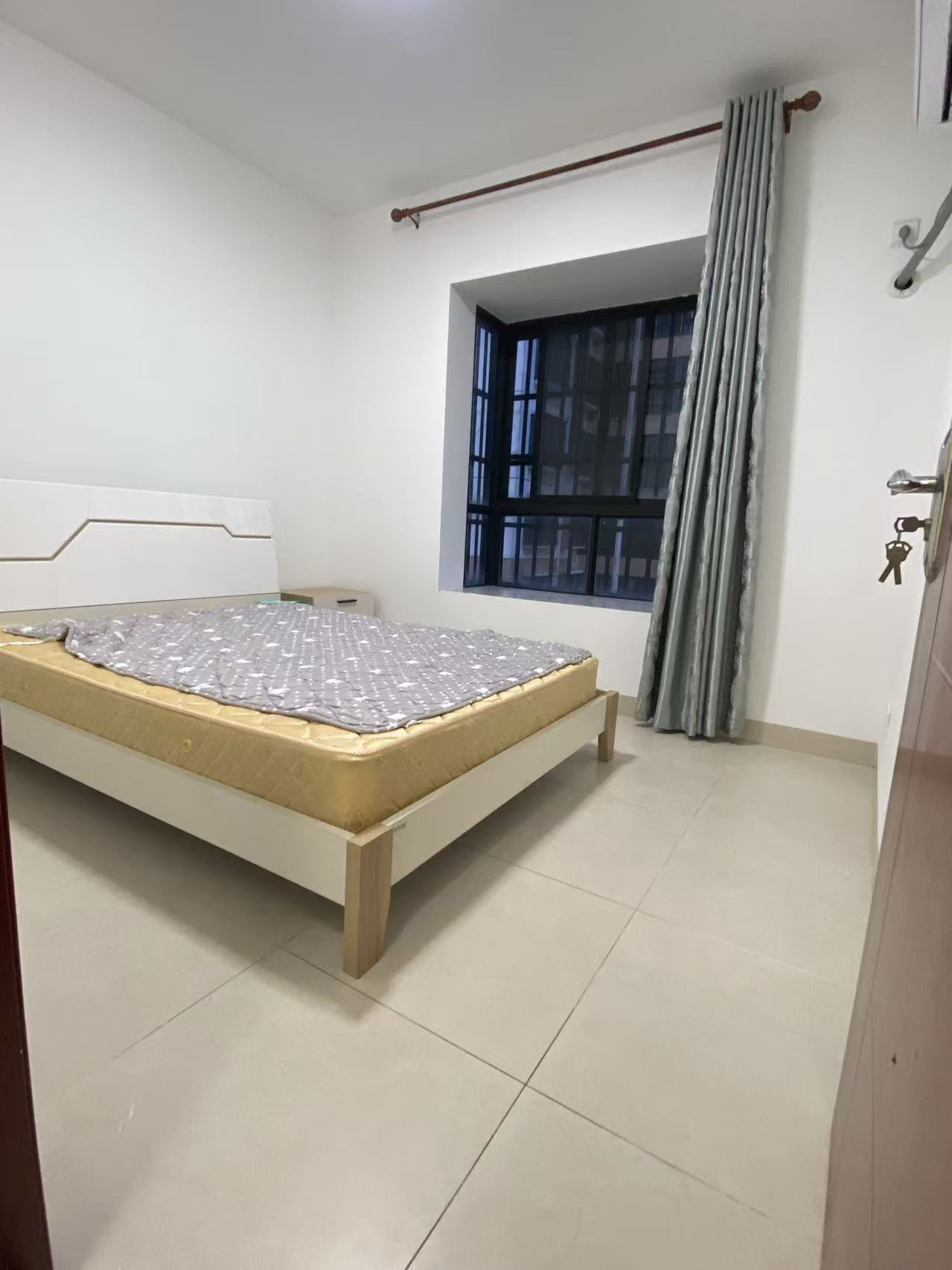 江东水岸  3室2厅1卫   2500.00元/月室内图