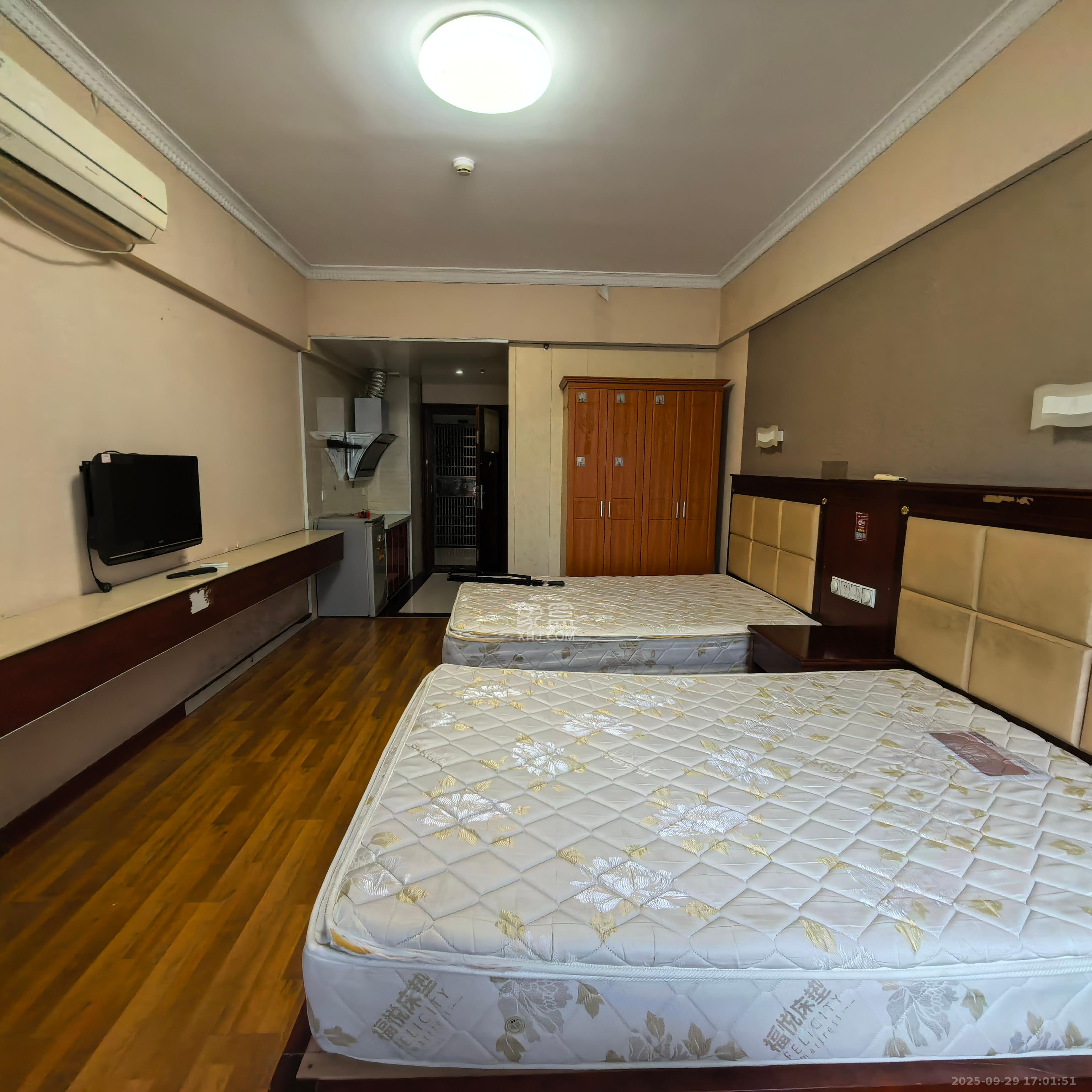 名富公寓 1室1厅1卫 1200.0元/月 名富公寓 1室1厅1卫 1200.0元/月室内图