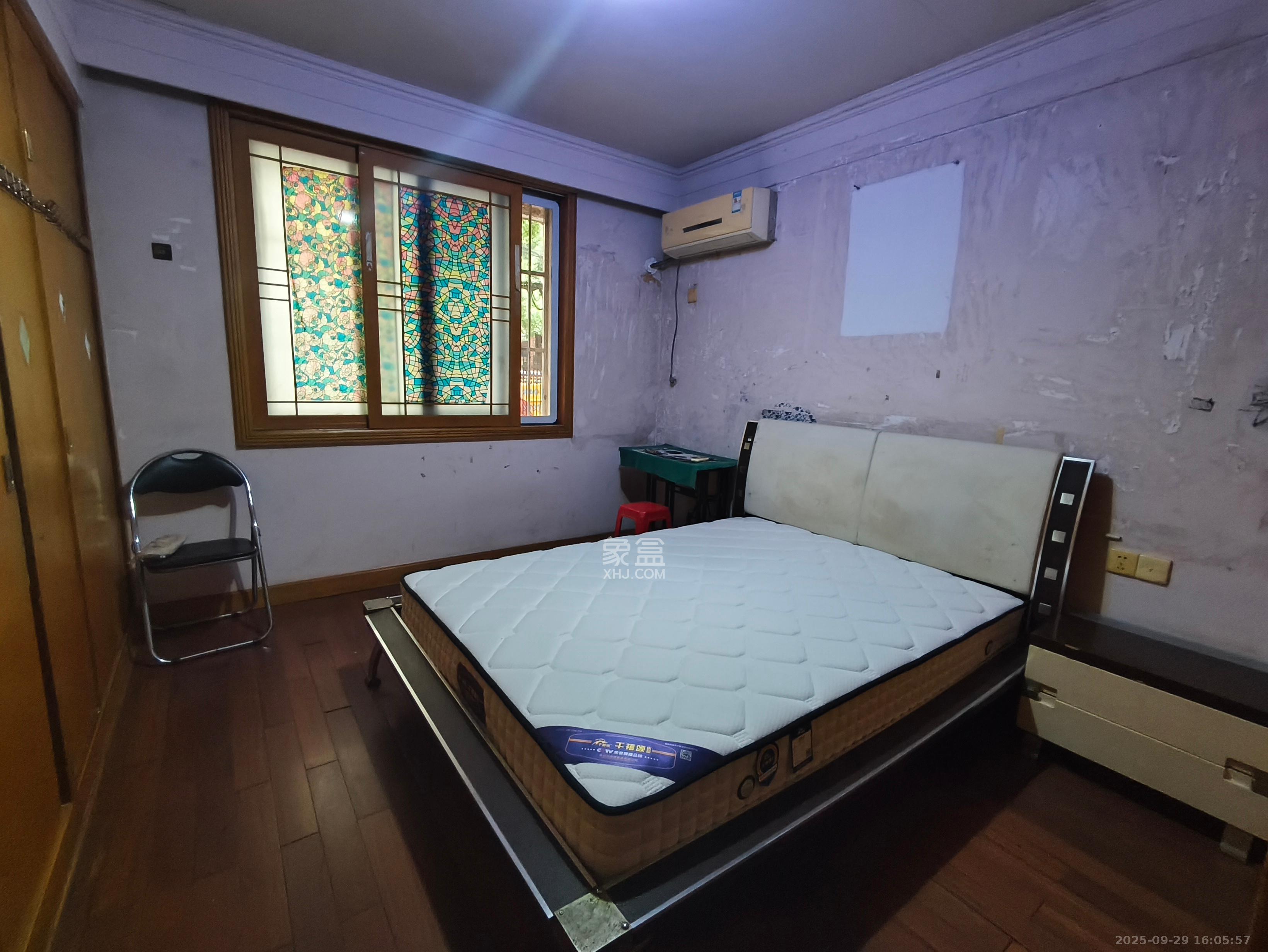 湘计花园  3室1厅1卫    2800.0元/月 湘计花园  3室1厅1卫    2800.0元/月室内图