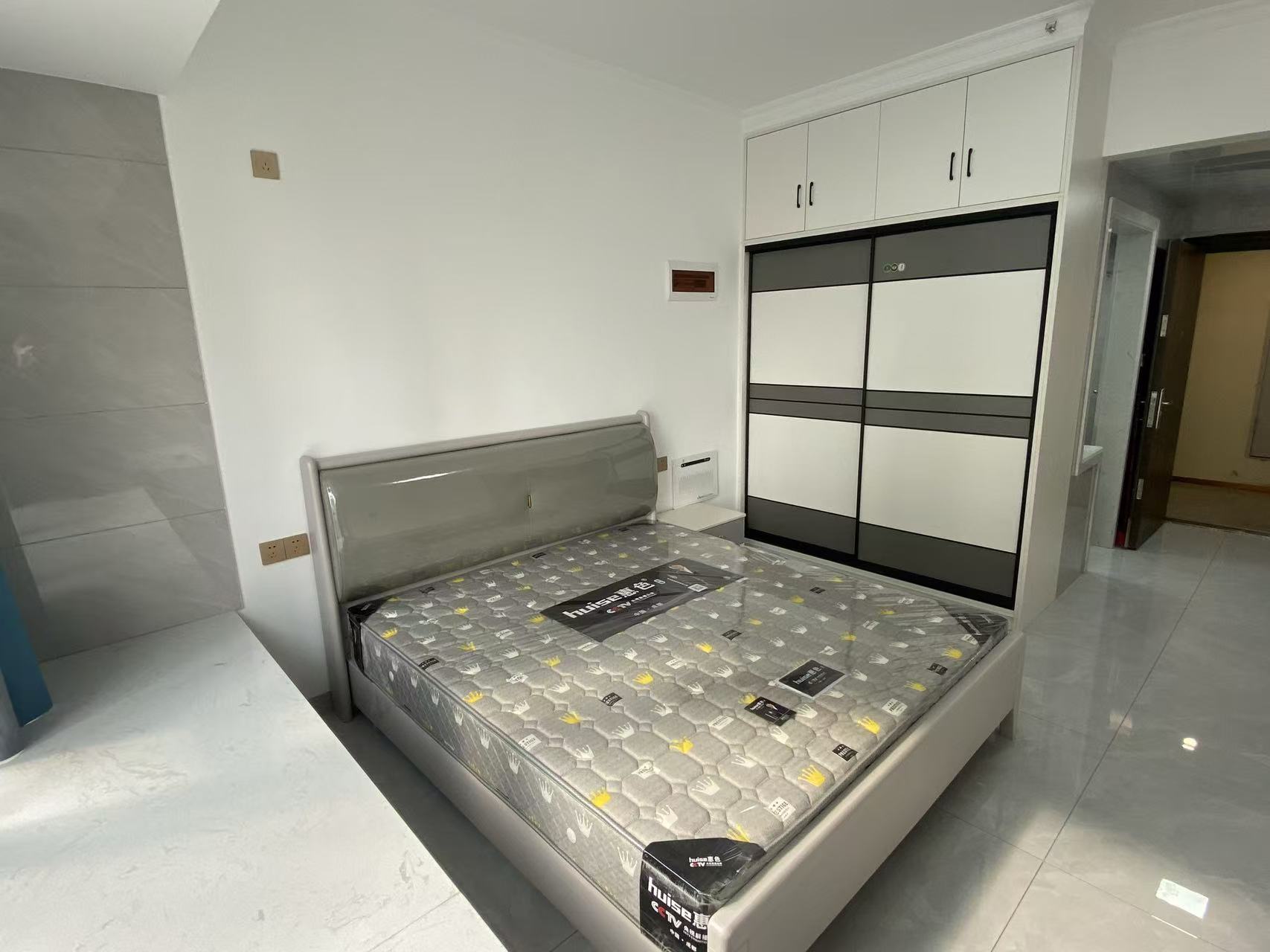 酃湖万达公寓 1室1厅1卫 1400.0元/月 酃湖万达公寓 1室1厅1卫 1400.0元/月室内图