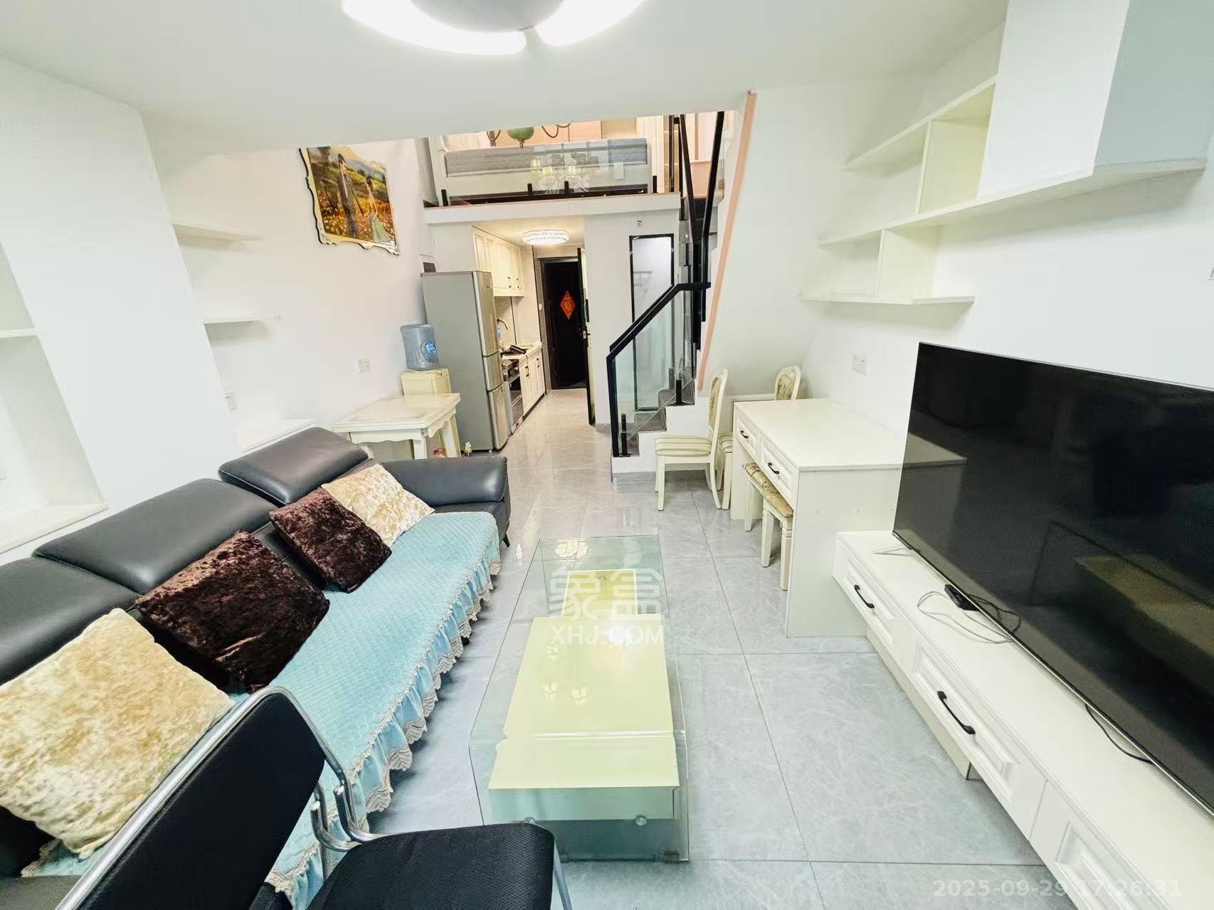 东盈商业广场(华泉城市广场) 2室1厅1卫 2300.0元/月 东盈商业广场(华泉城市广场) 2室1厅1卫 2300.0元/月室内图