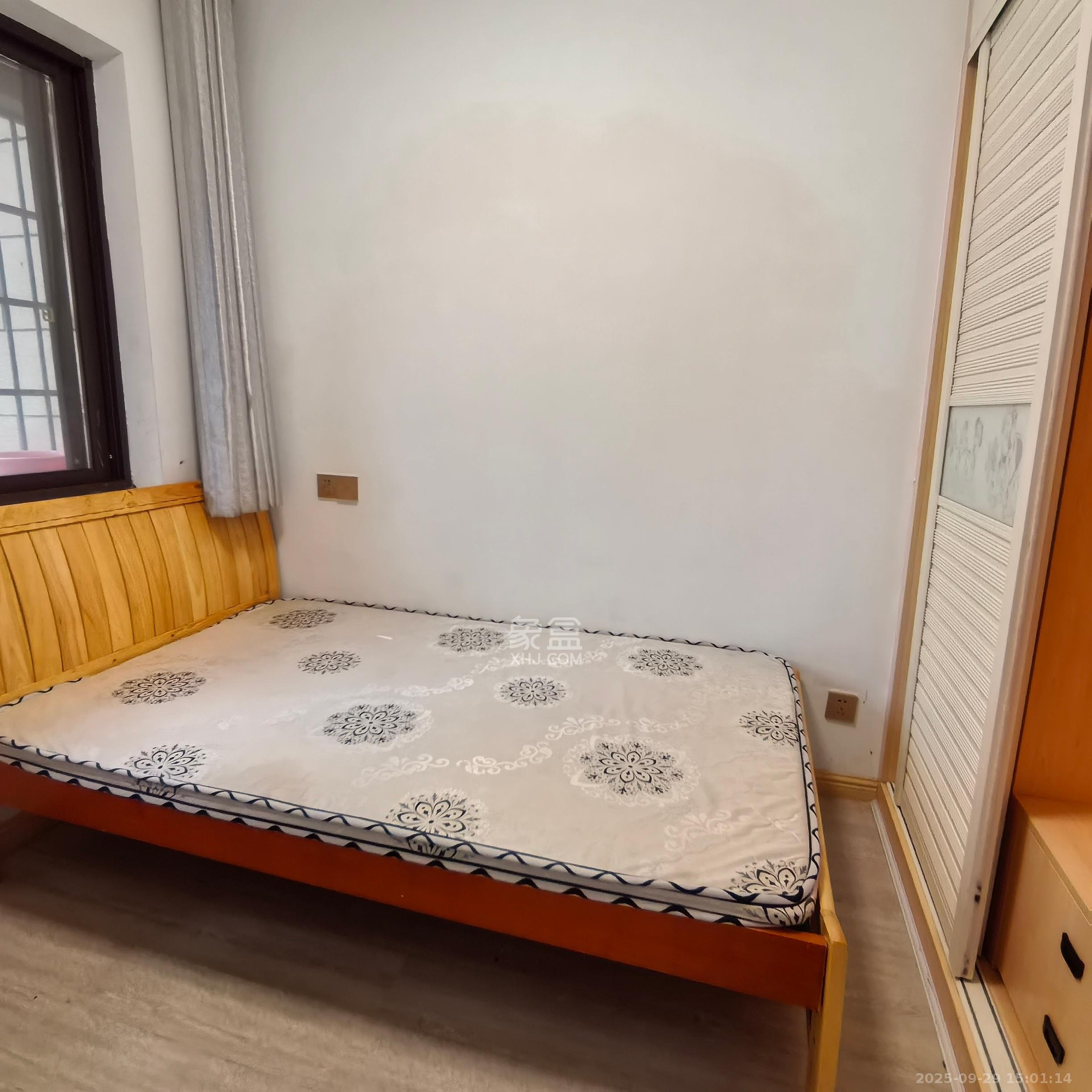 奥克斯缔壹城 3室2厅1卫 2100.0元/月 奥克斯缔壹城 3室2厅1卫 2100.0元/月室内图