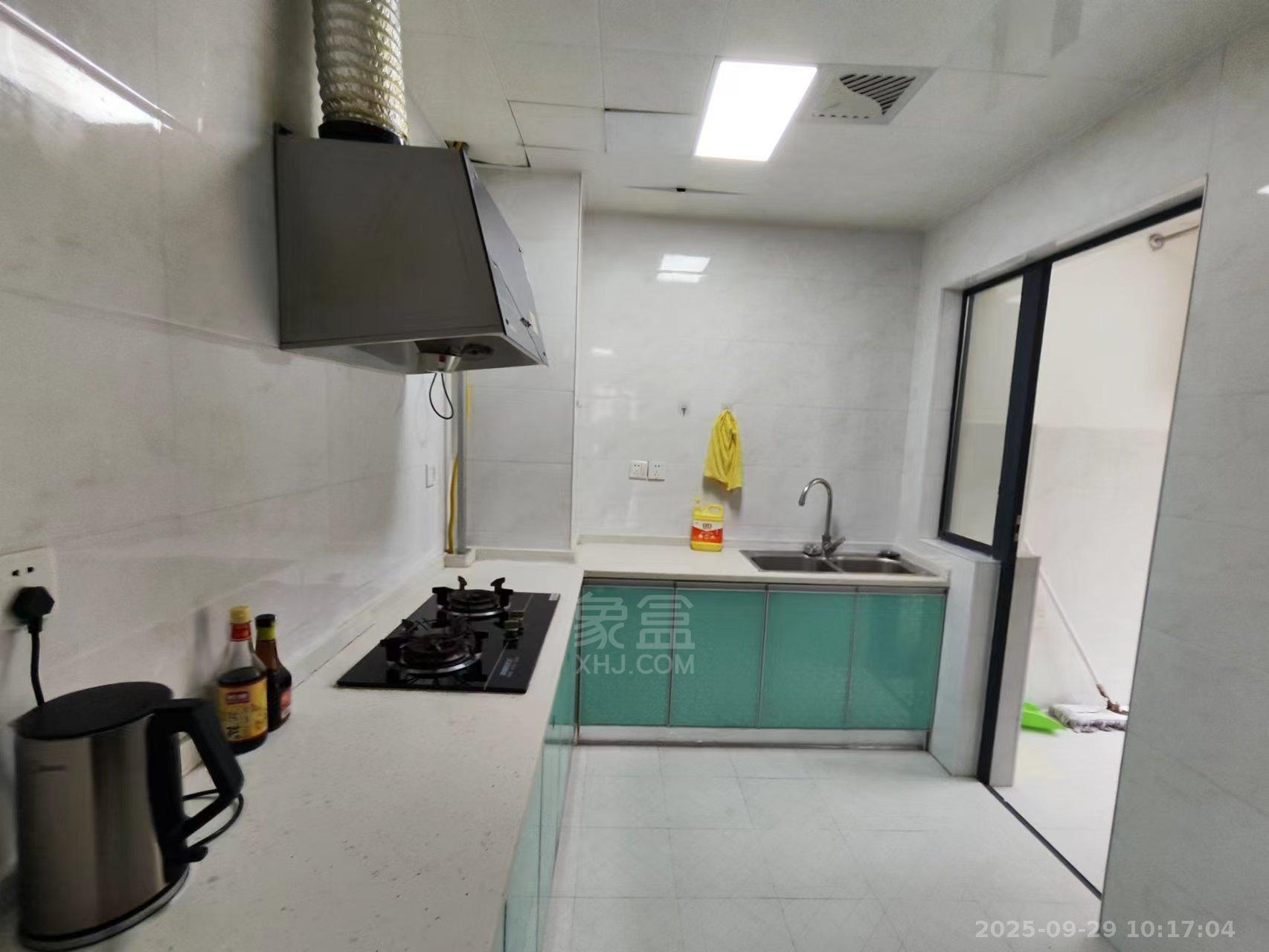 中建御山和苑  3室2厅1卫   2100.00元/月室内图