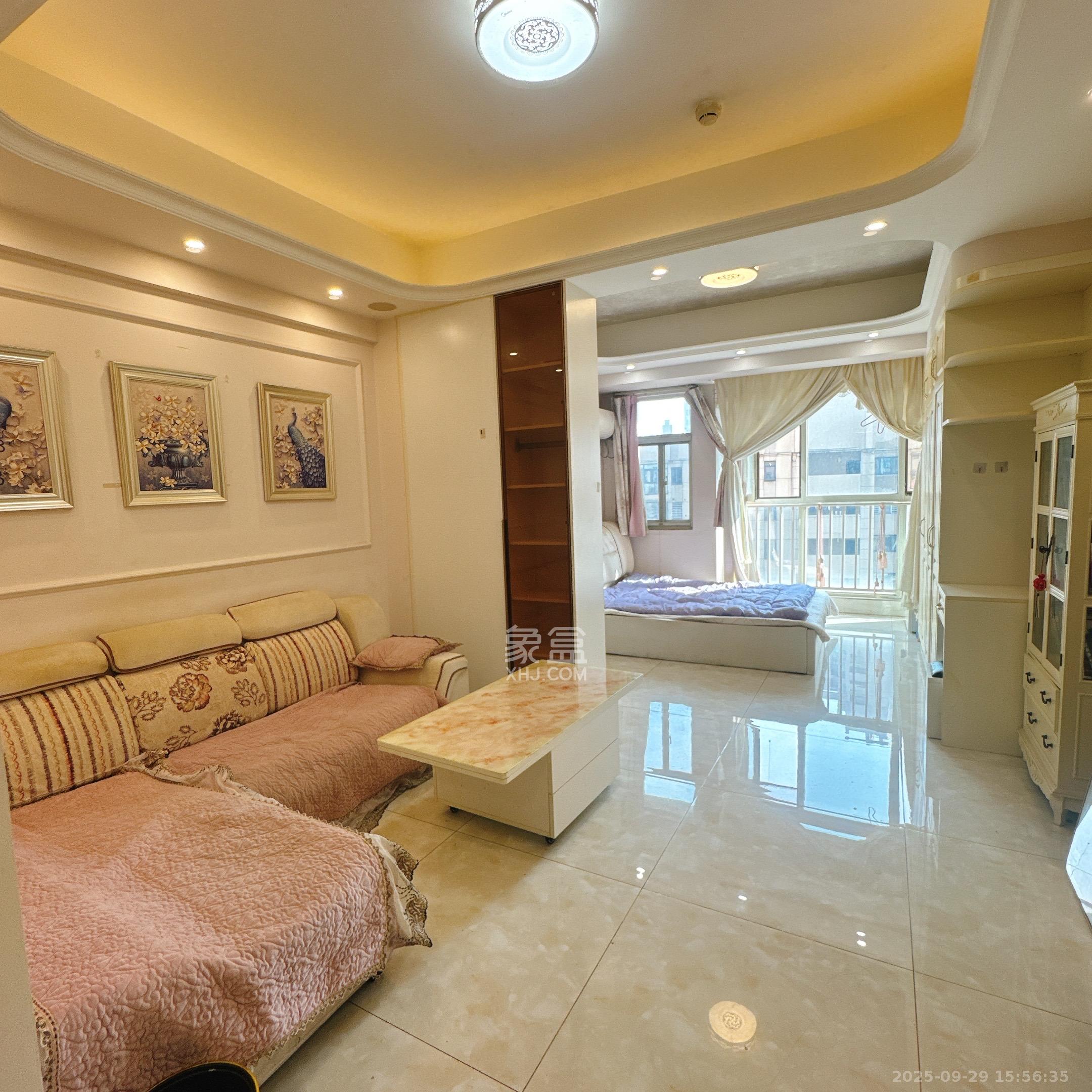 北辰三角洲E4区 1室1厅1卫 2100.0元/月 北辰三角洲E4区 1室1厅1卫 2100.0元/月室内图