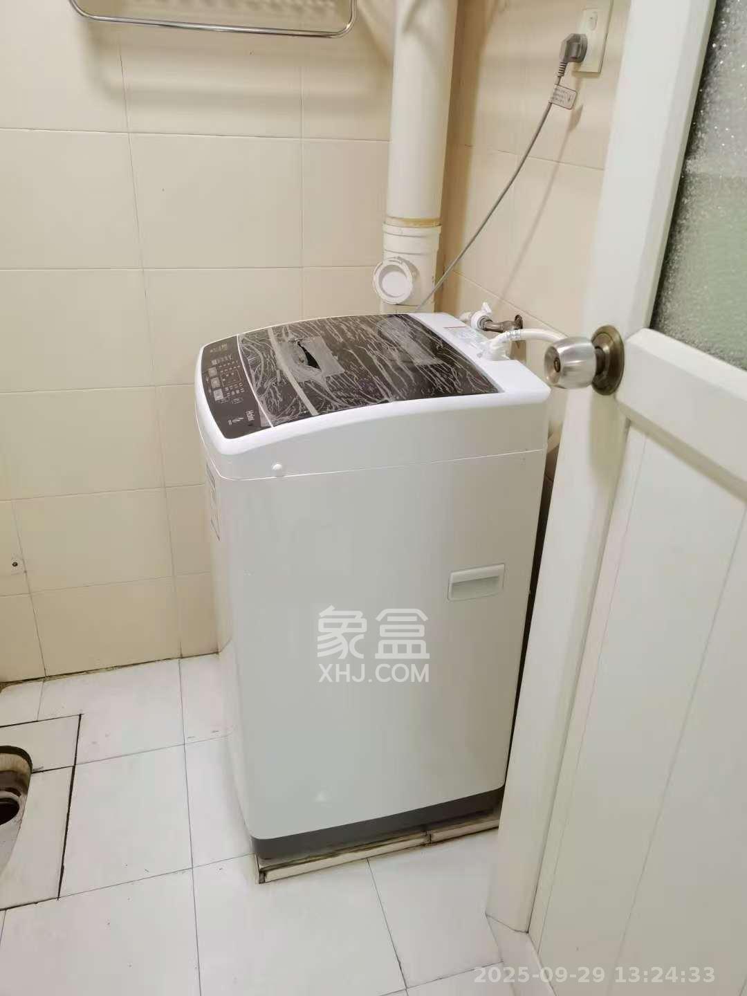 富绿新村  2室1厅1卫   1600.00元/月室内图