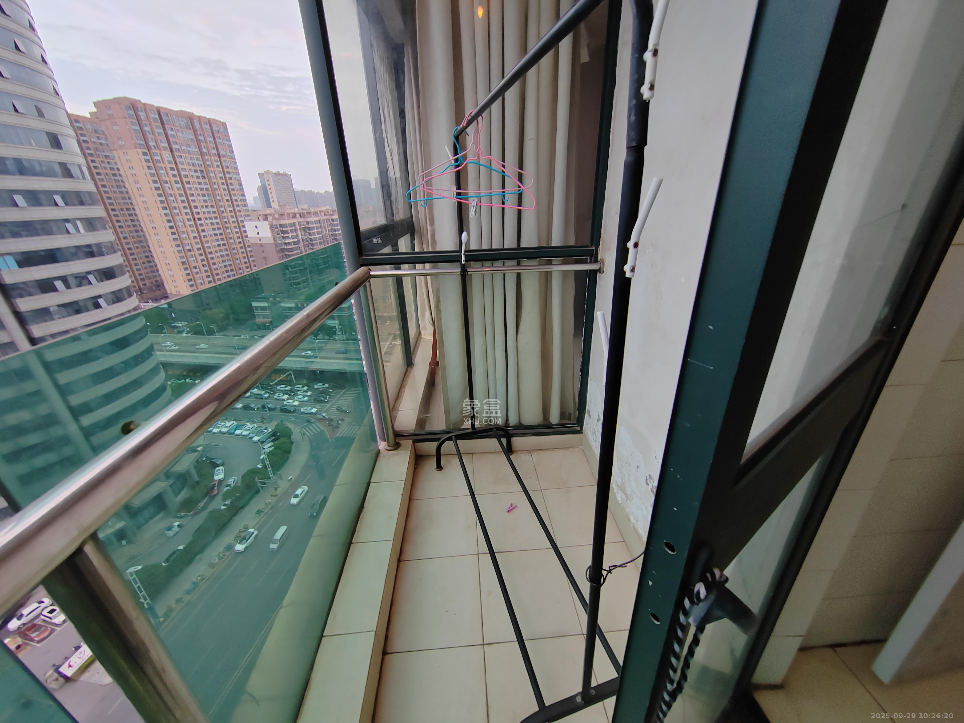 上东印象 1室1厅1卫 1200.0元/月 上东印象 1室1厅1卫 1200.0元/月室内图