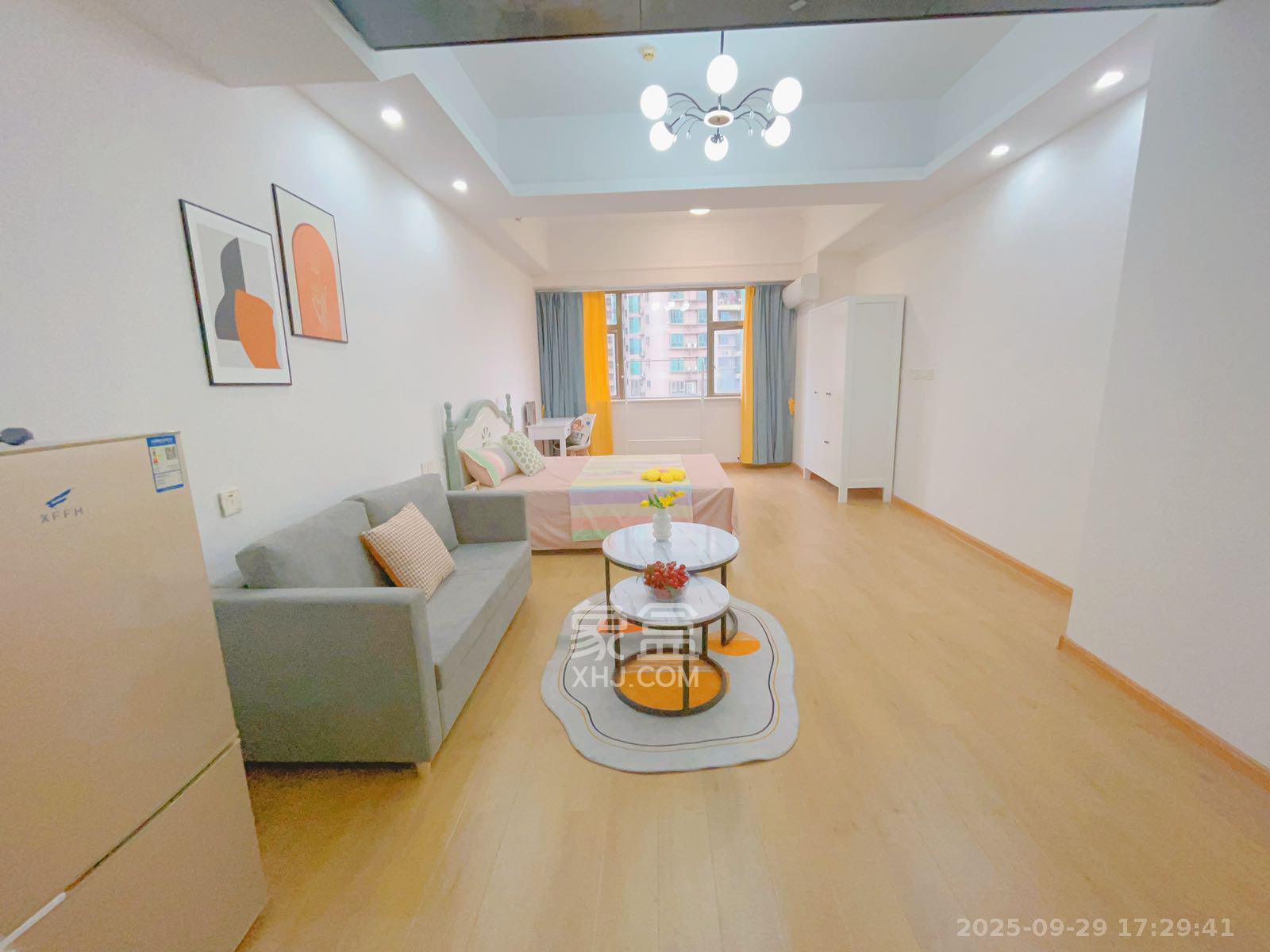 昊天大厦 1室1厅1卫 2000.0元/月 昊天大厦 1室1厅1卫 2000.0元/月室内图