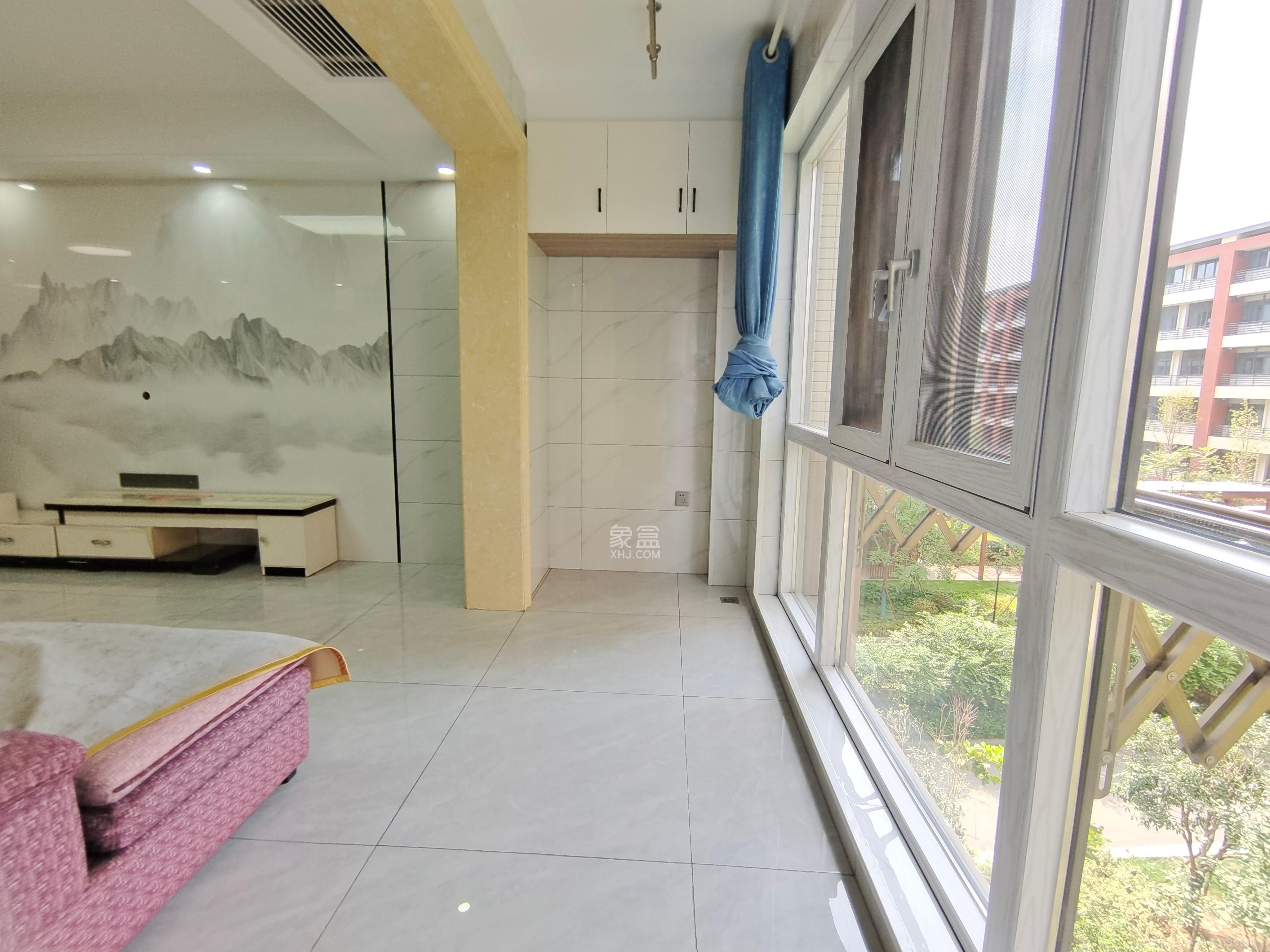 惟泽园 3室2厅2卫 3100.0元/月 惟泽园 3室2厅2卫 3100.0元/月室内图