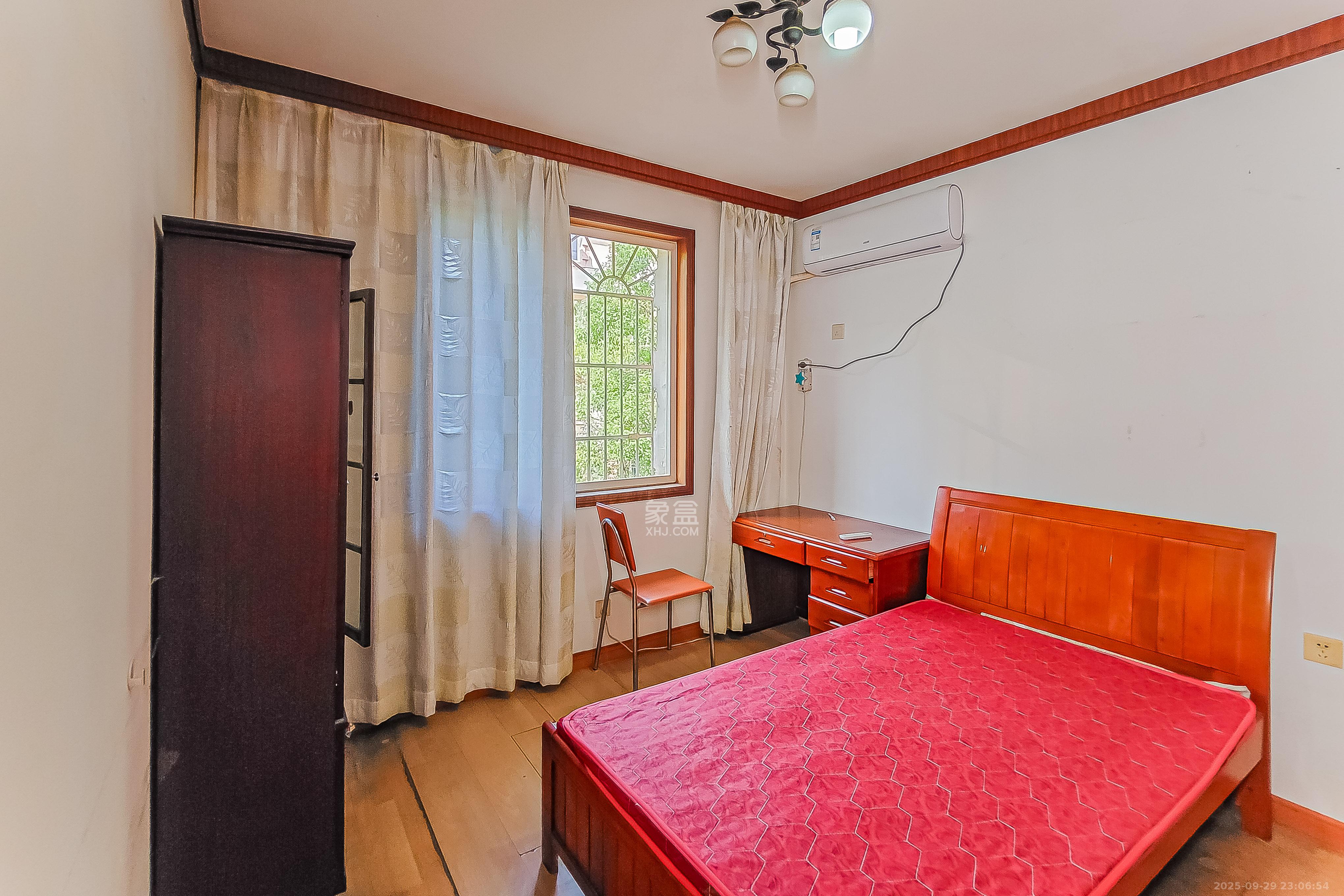 广厦新村 2室1厅1卫 35.0万 广厦新村 2室1厅1卫 35.0万卧室