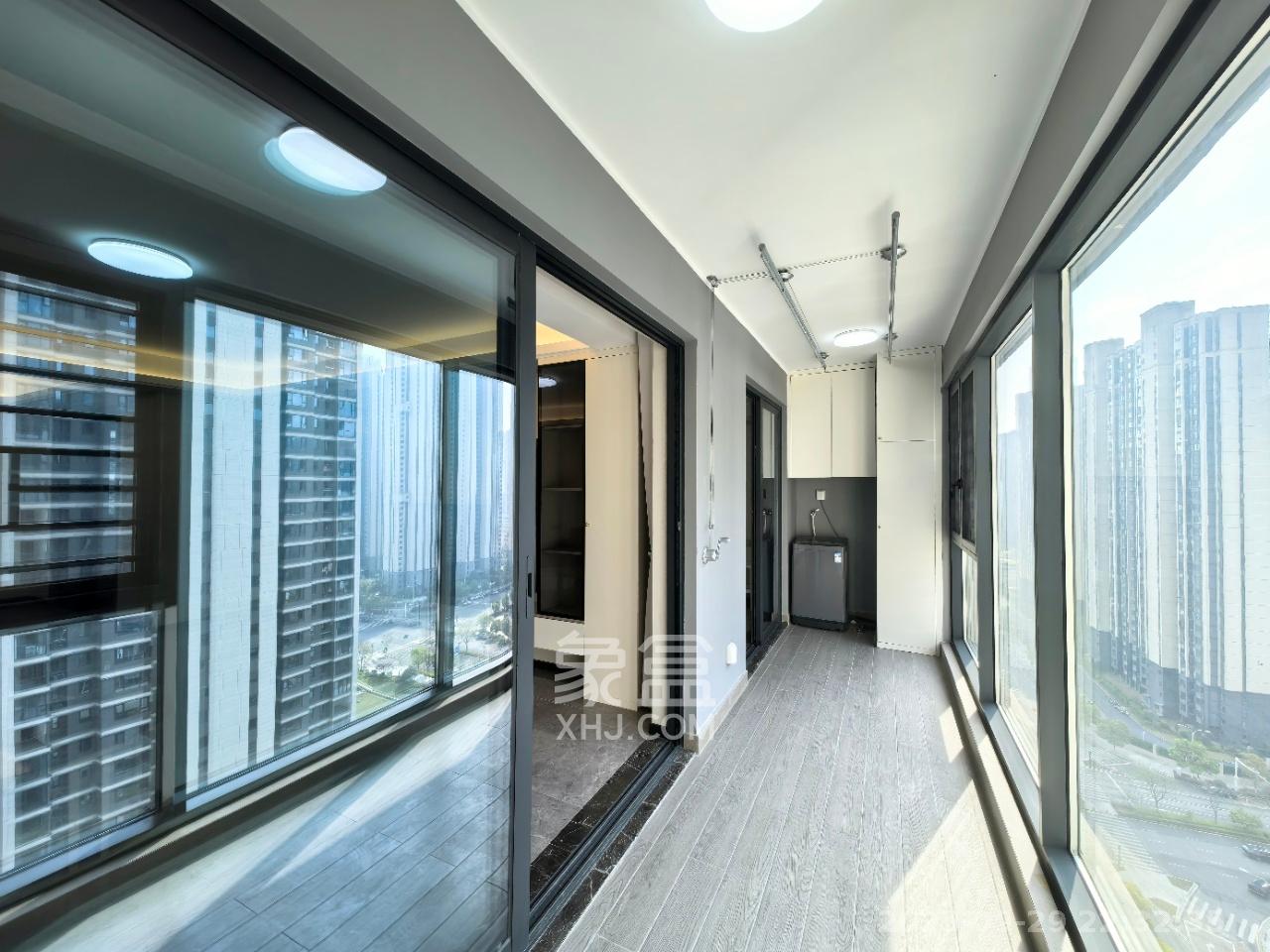 中海阅溪府  4室2厅2卫   3800.00元/月室内图