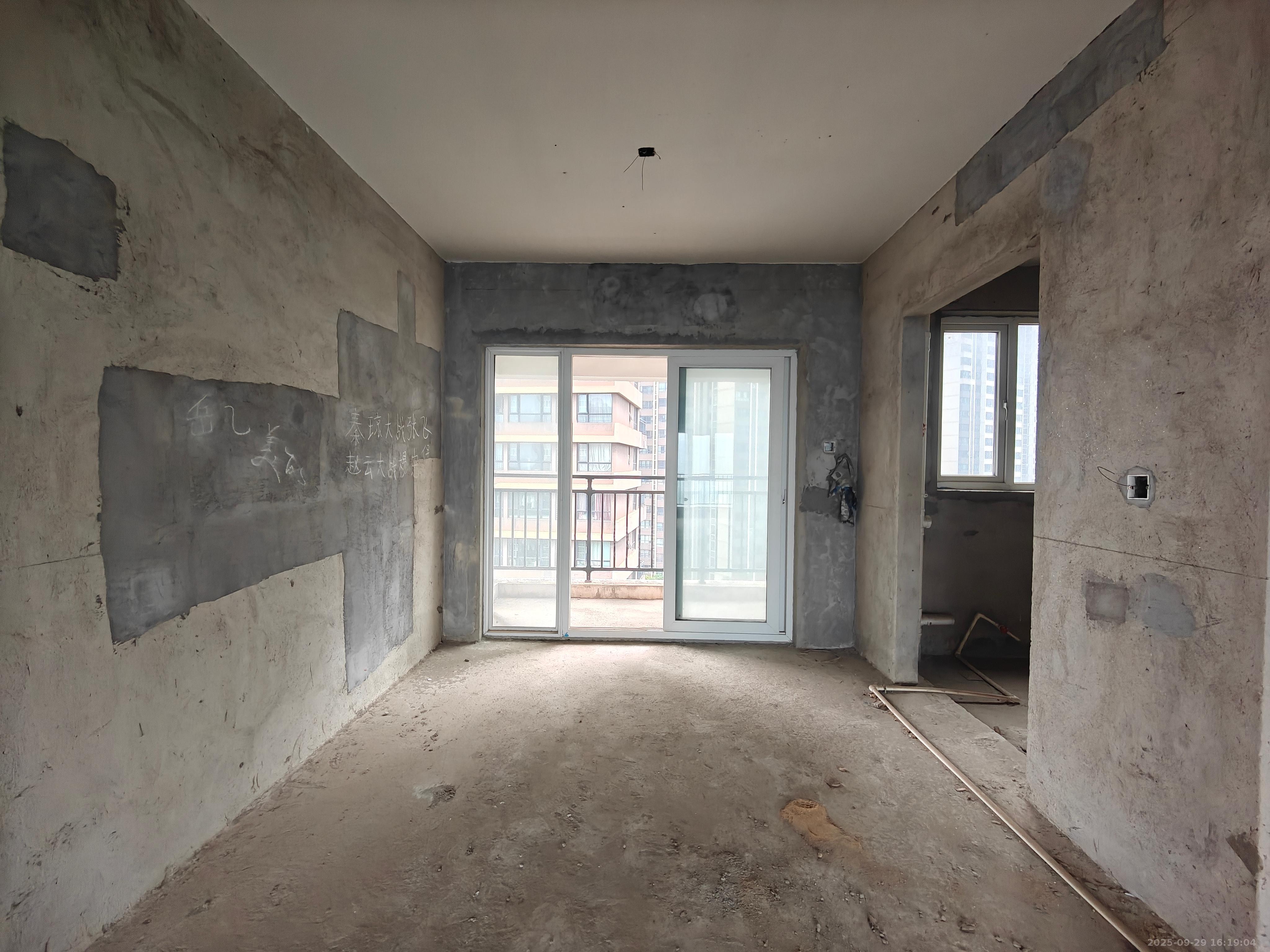 体育新城 3室2厅2卫 800.0元/月 体育新城 3室2厅2卫 800.0元/月室内图